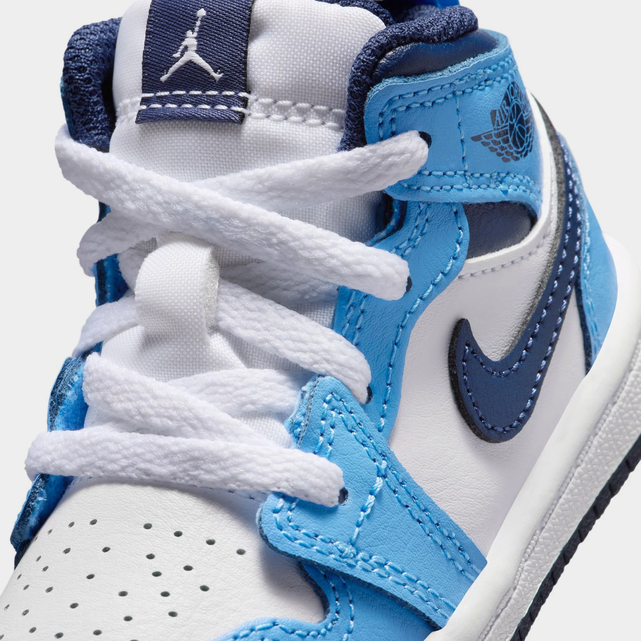 Jordan 1 Mid TD Midnight Navy / University Blue - White - Image 3