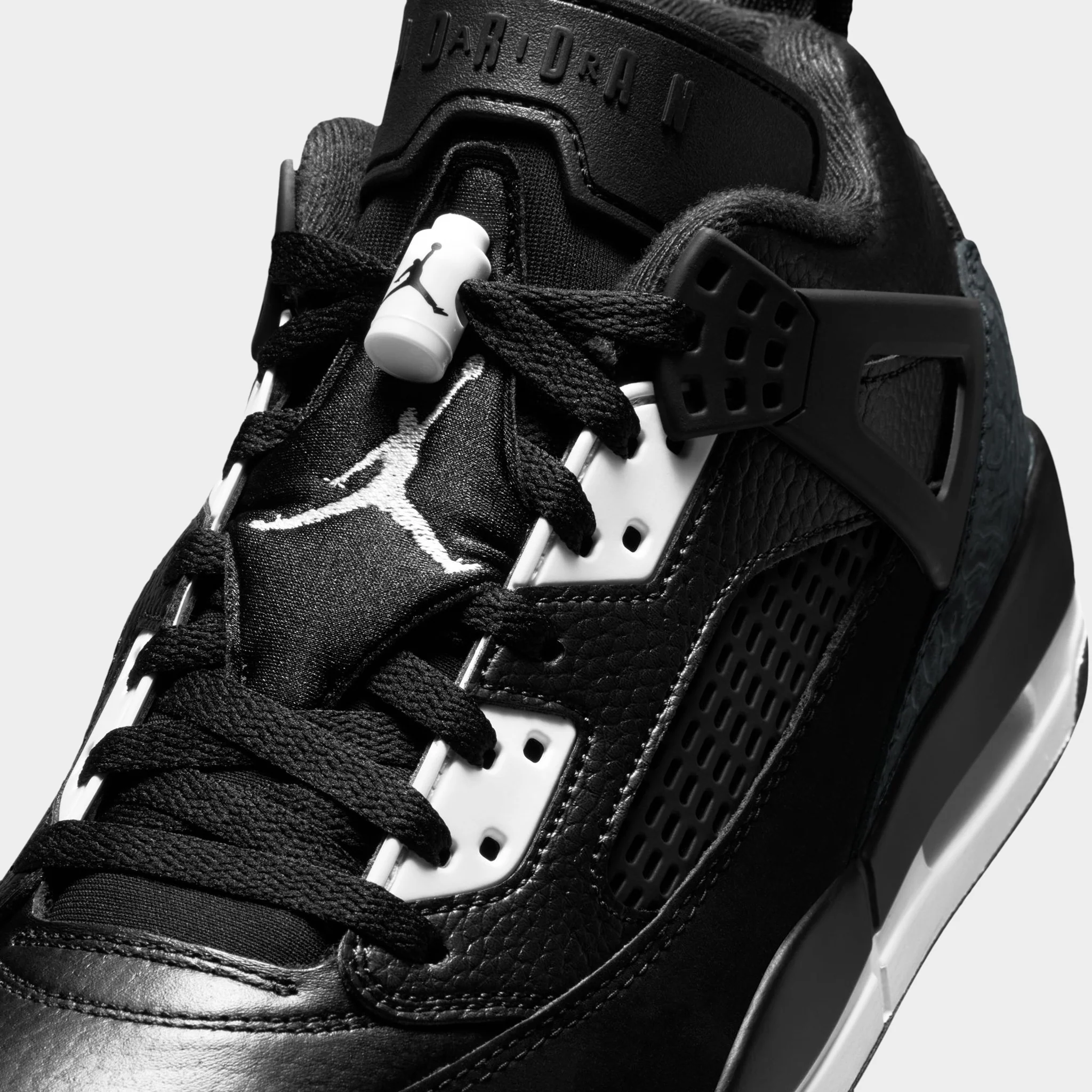 Jordan Spizike Low Black / White - Image 3