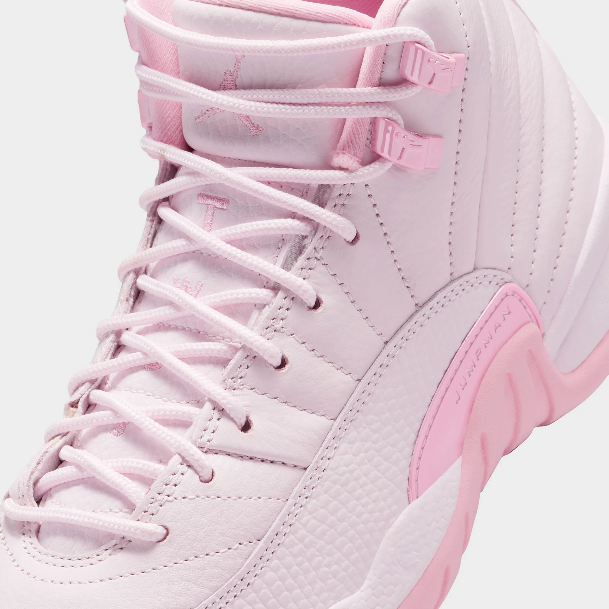 Jordan 12 Retro GS Pearl Pink / Medium Soft Pink - Image 3