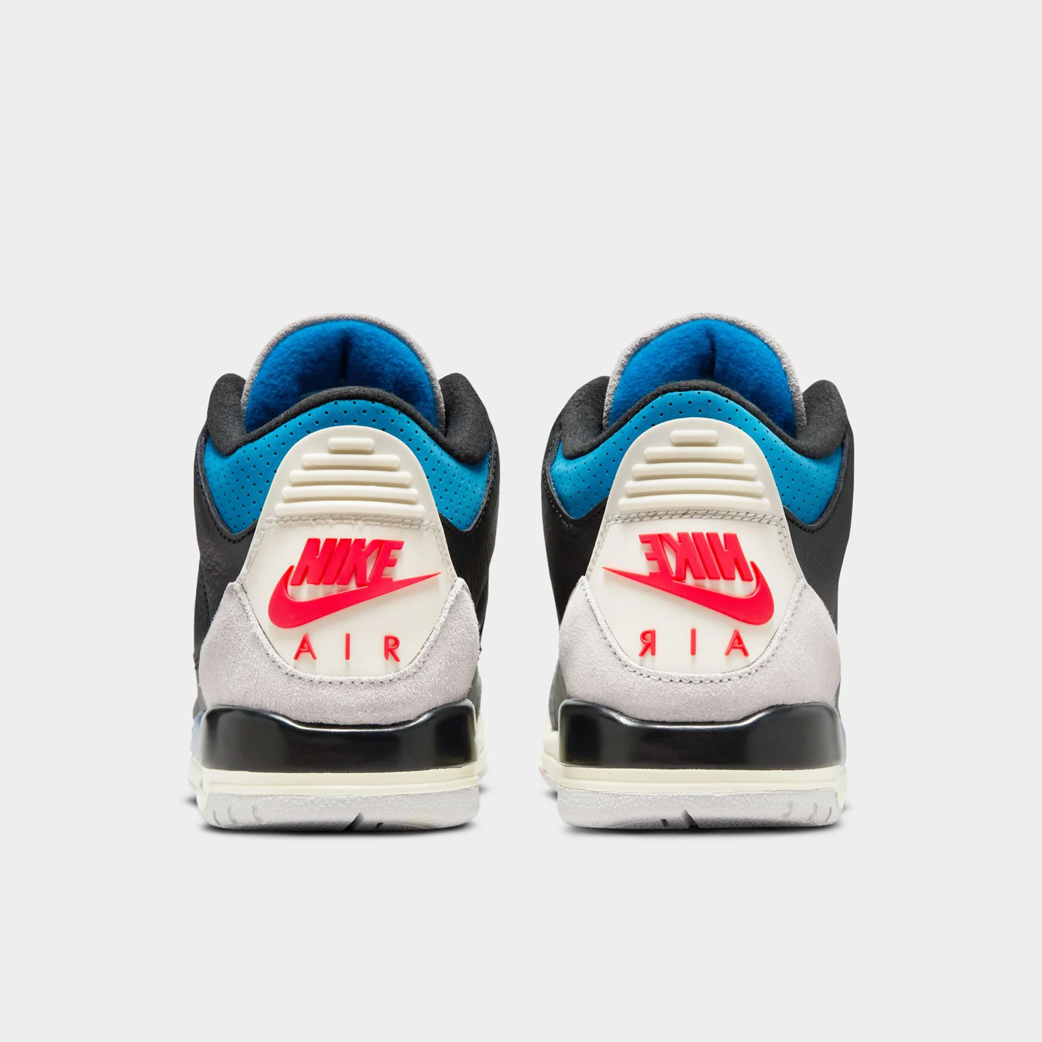 Jordan 3 Retro OG GS Black / Chile Red - Neutral Grey - Image 4