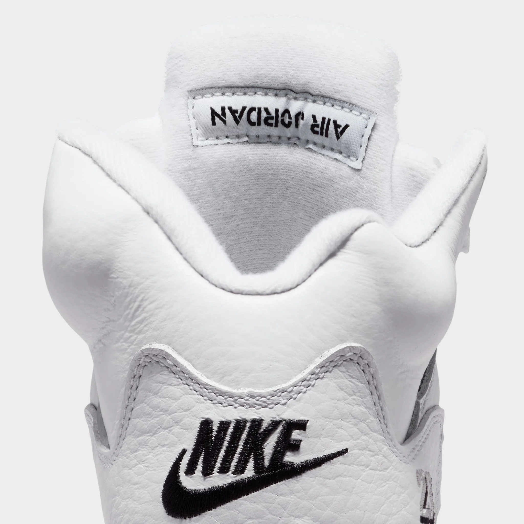 Jordan 5 Retro GS White / Black - Metallic Silver - Image 4