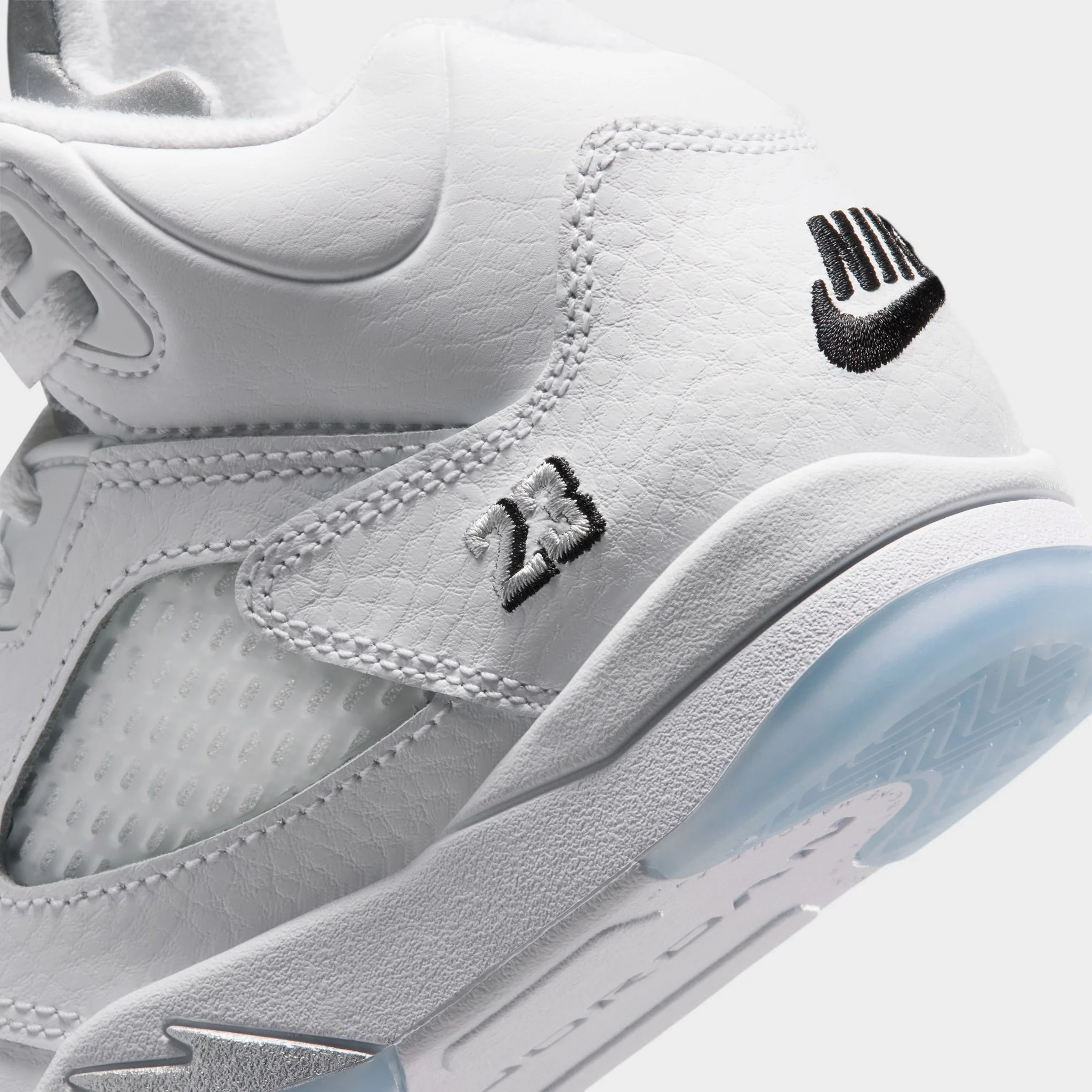 Jordan 5 Retro PS White / Black - Metallic Silver - Image 4