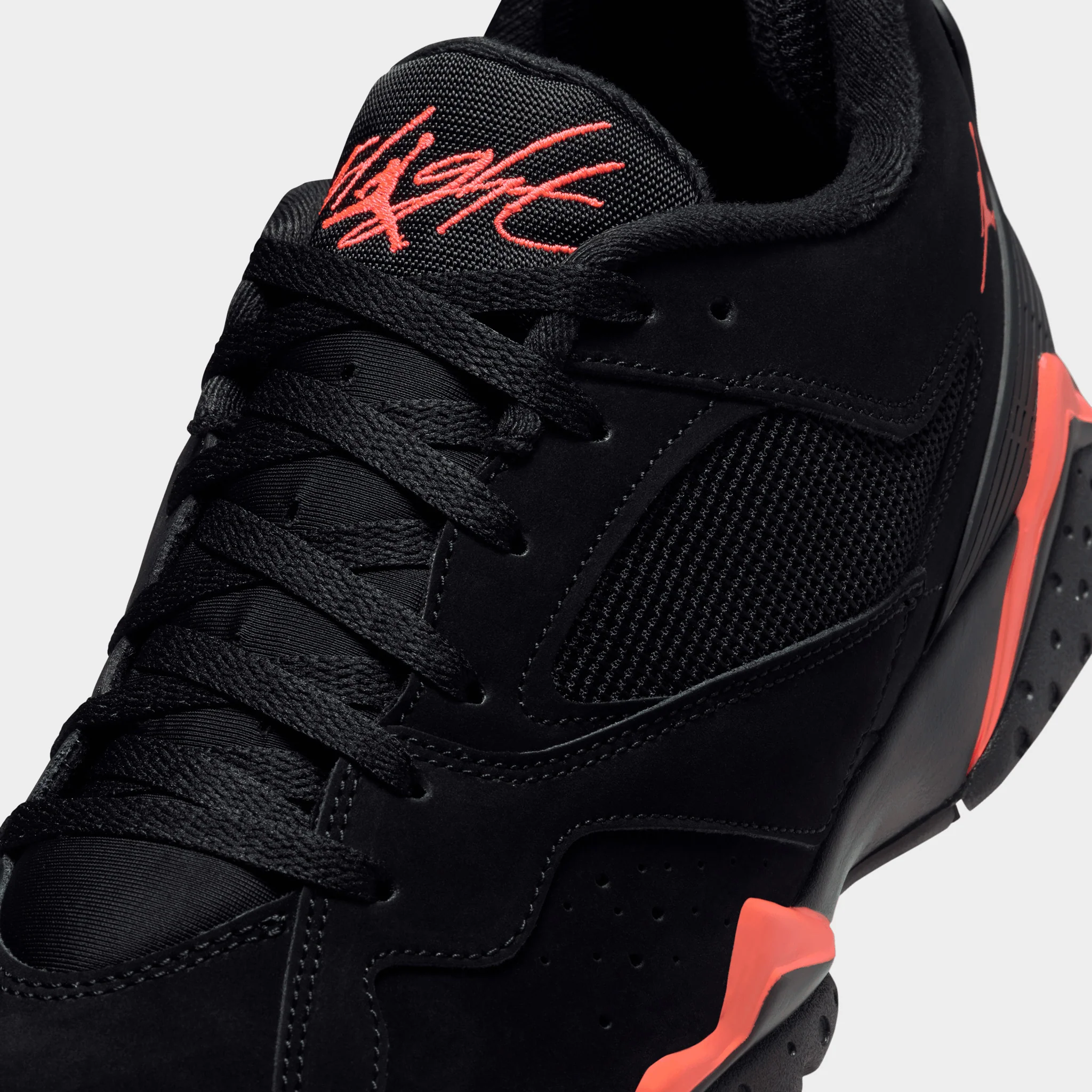 Jordan 92 MVP Black / Red - Image 3