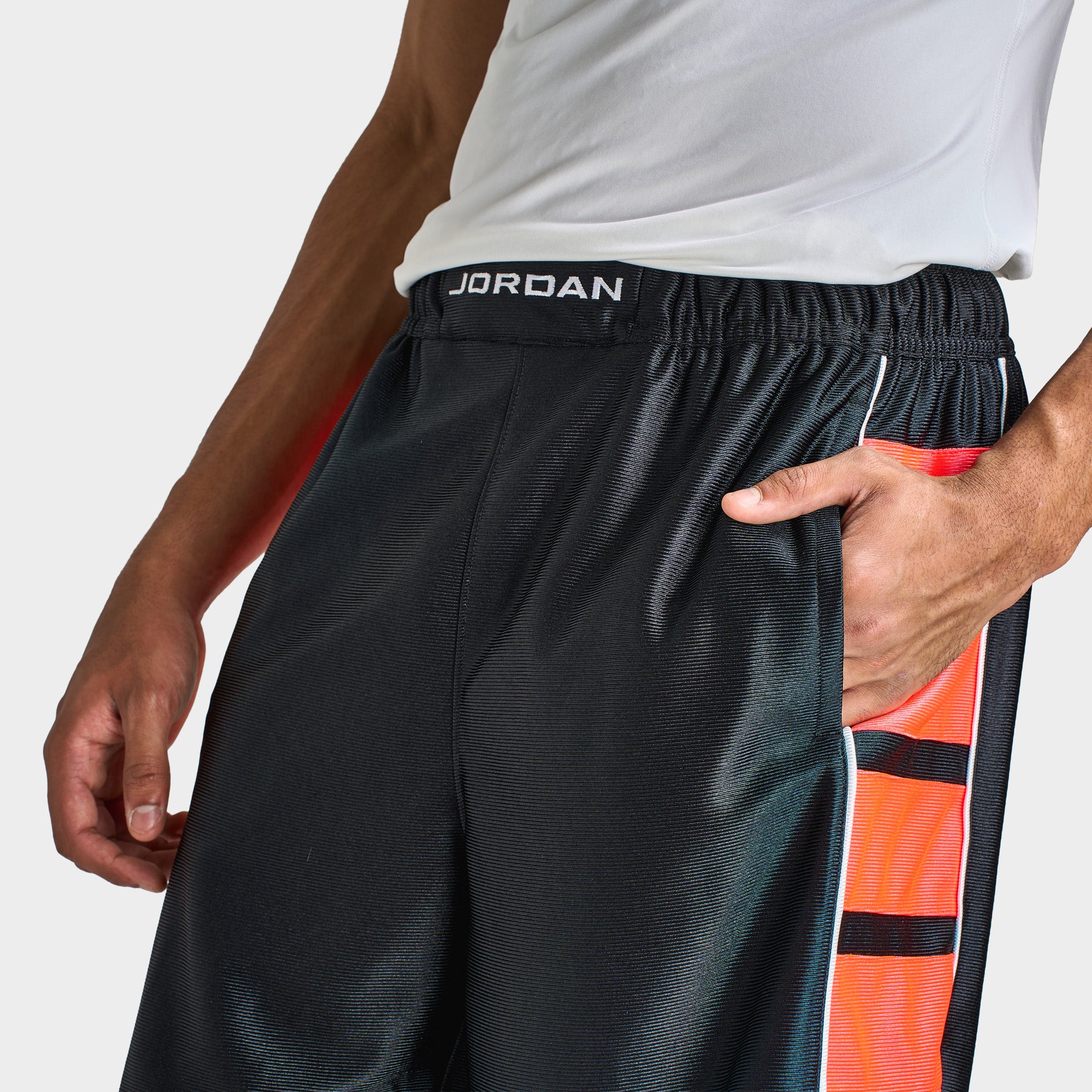 Jordan Brooklyn Cat Scratch Shorts / Black - Image 5