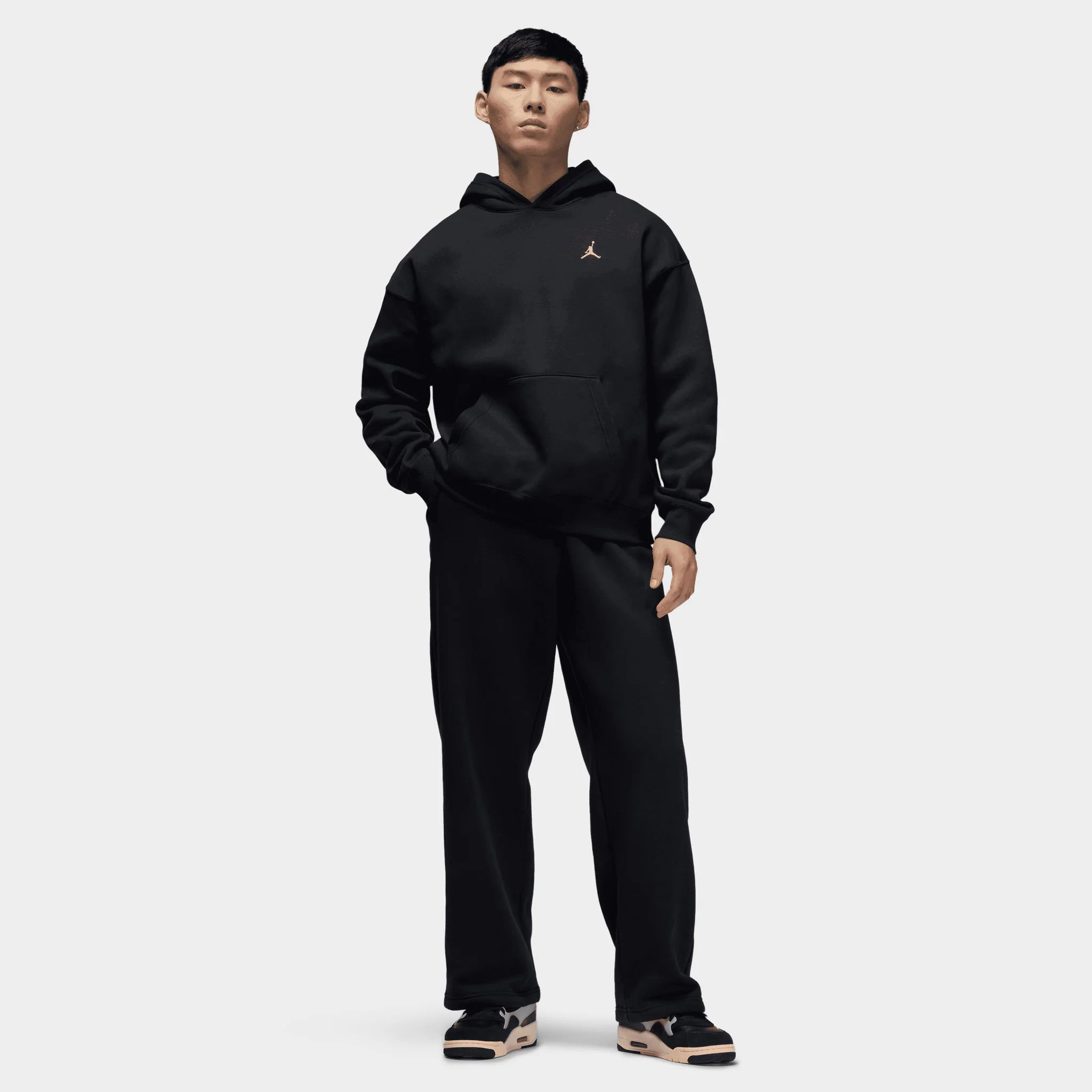 Jordan Brooklyn Fleece Oversized Open Hem Pants / Black - Image 5