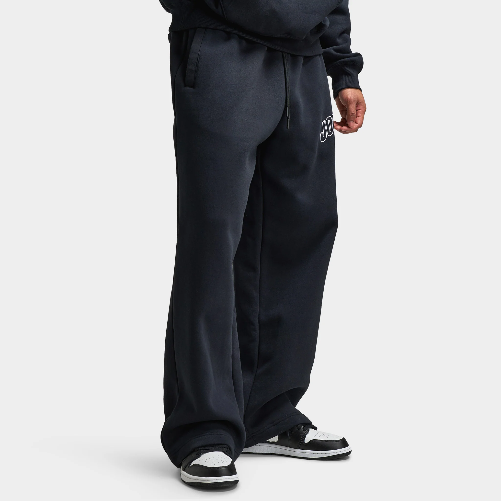 Jordan Brooklyn Oversized Graphic Pants Black / Gym Red - Image 3