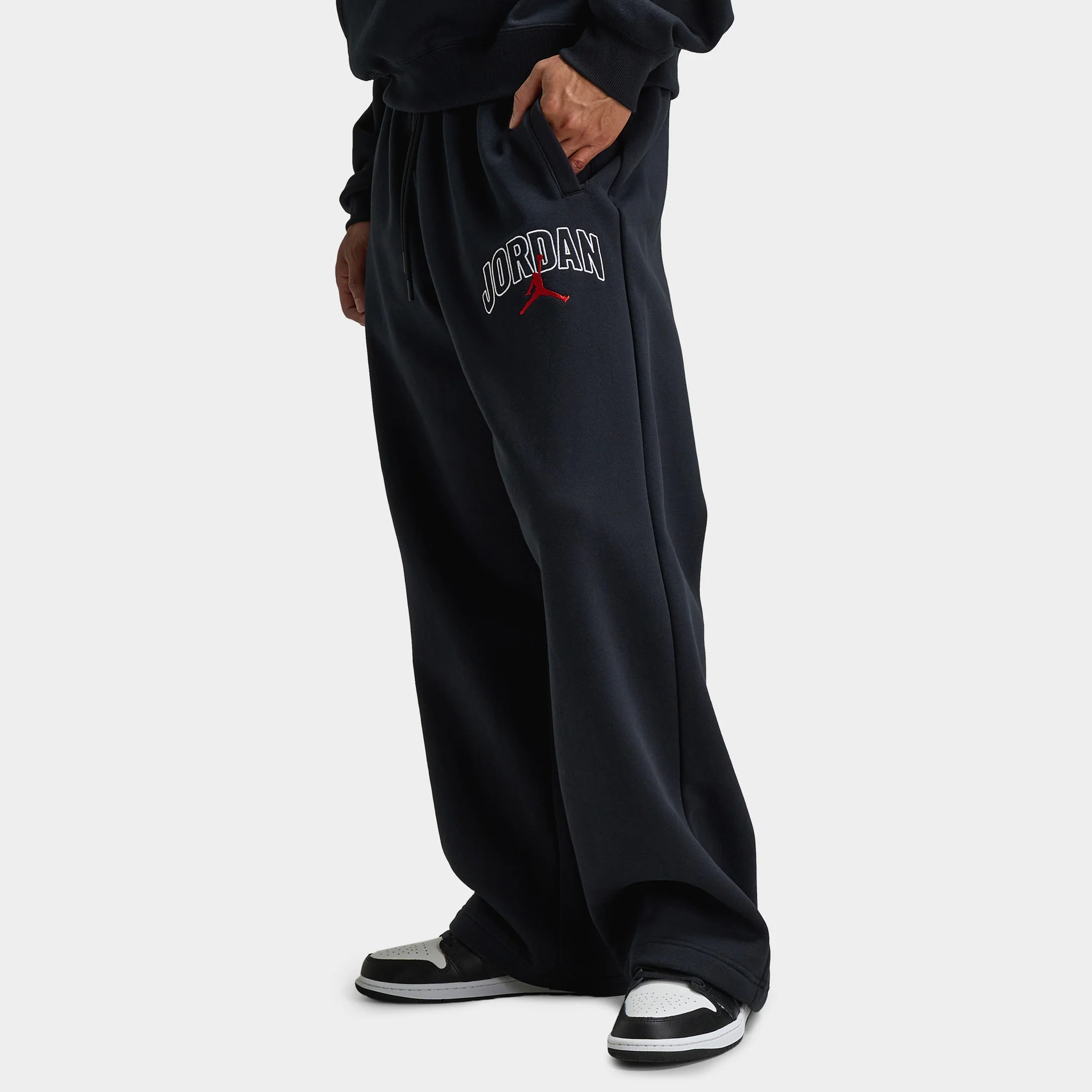 Jordan Brooklyn Oversized Graphic Pants Black / Gym Red - Image 4