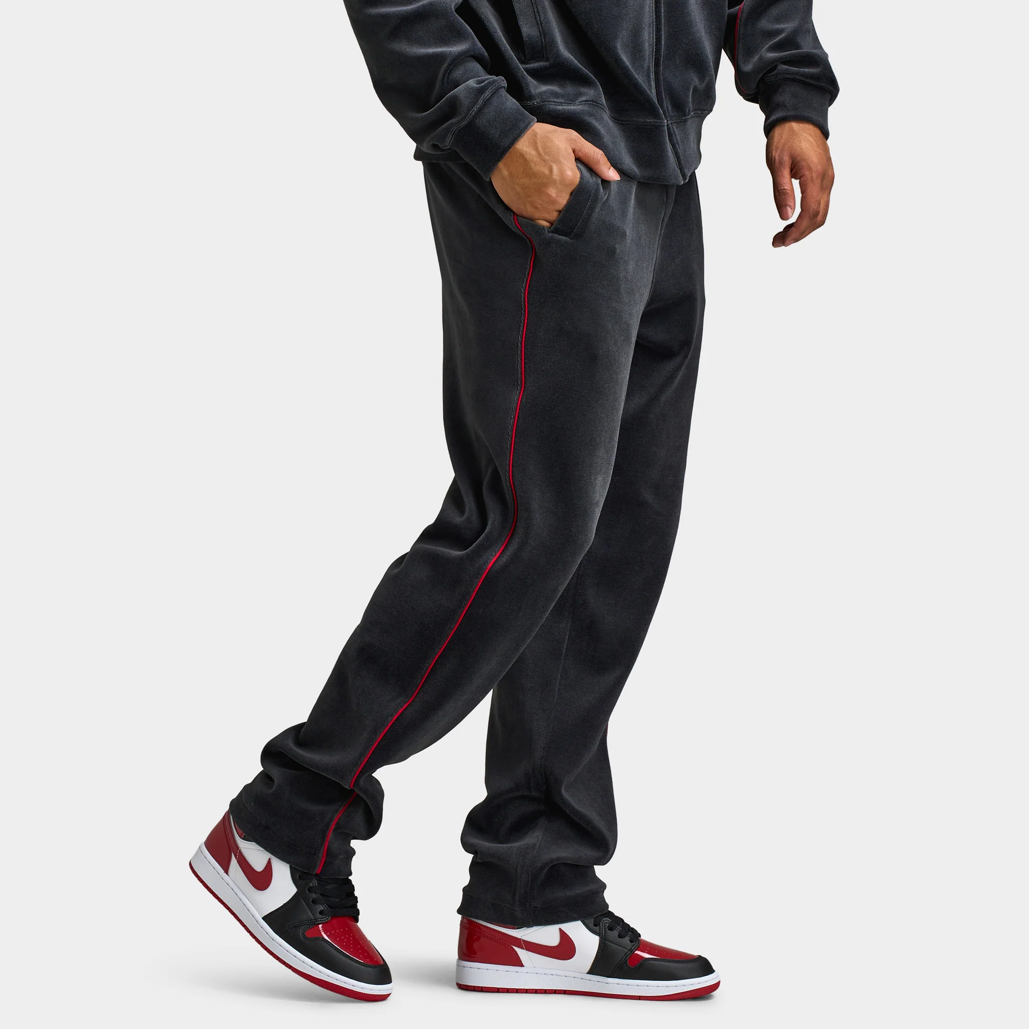 Jordan Brooklyn Velour Track Pants / Black - Image 4