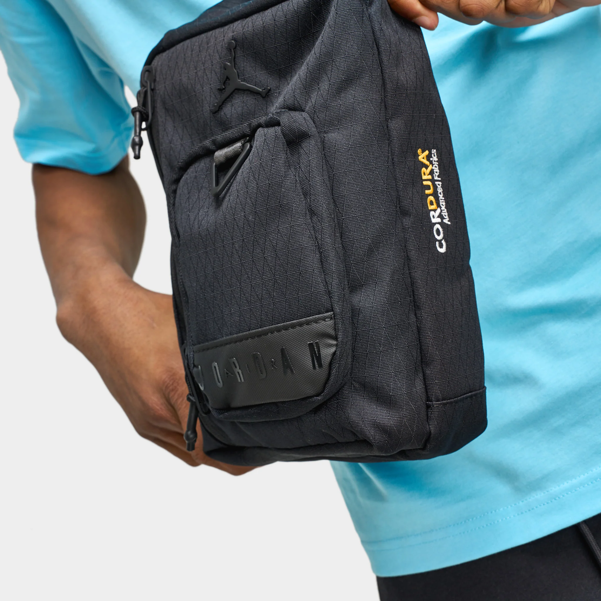 Jordan Collector's Crossbody Bag / Black - Image 3