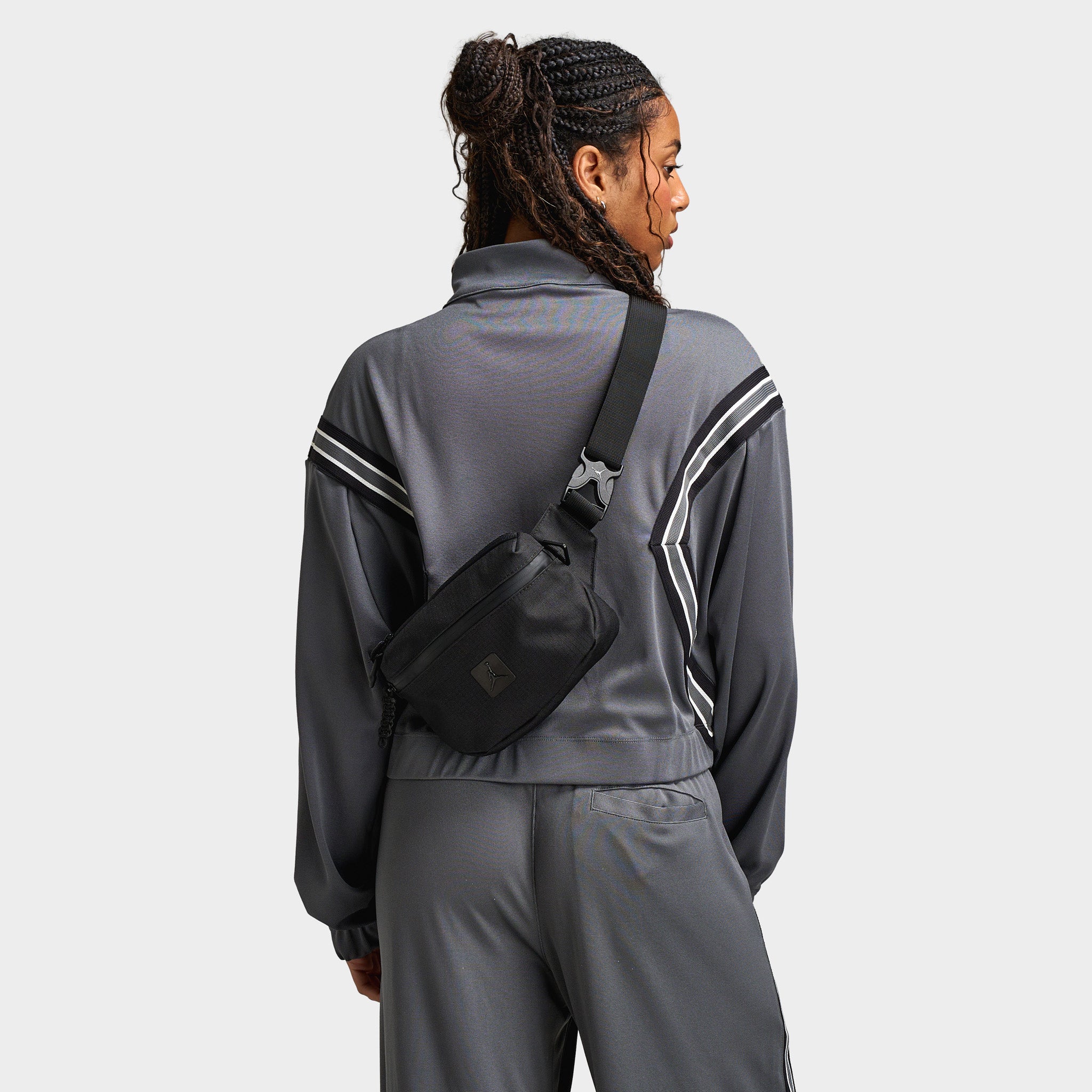 Jordan Franchise Crossbody Bag (2L) / Black - Image 2