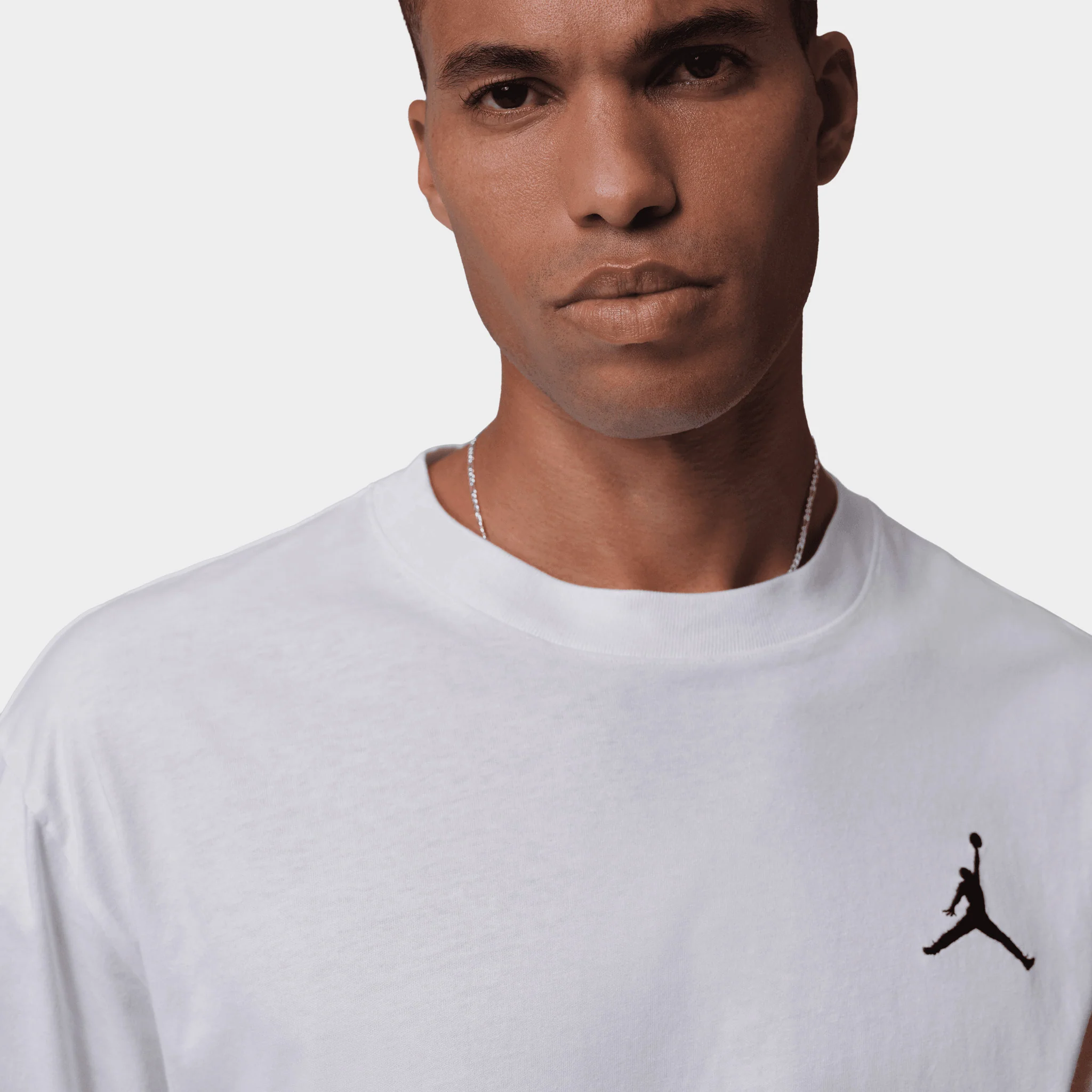 Jordan Embroidered Jumpman Tee / White - Image 3