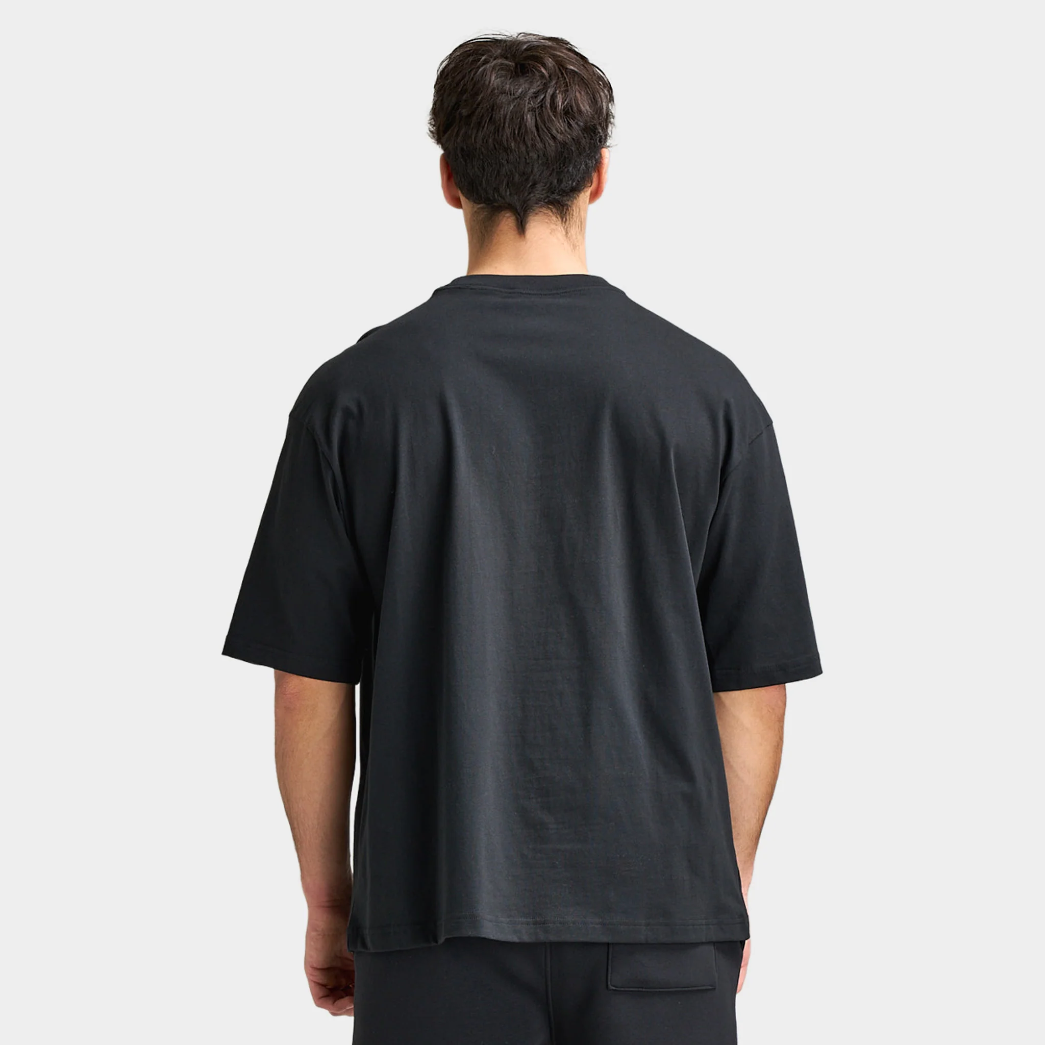 Jordan Graphic Flight Essentials Oversized Crew T-Shirt / Black - Image 2