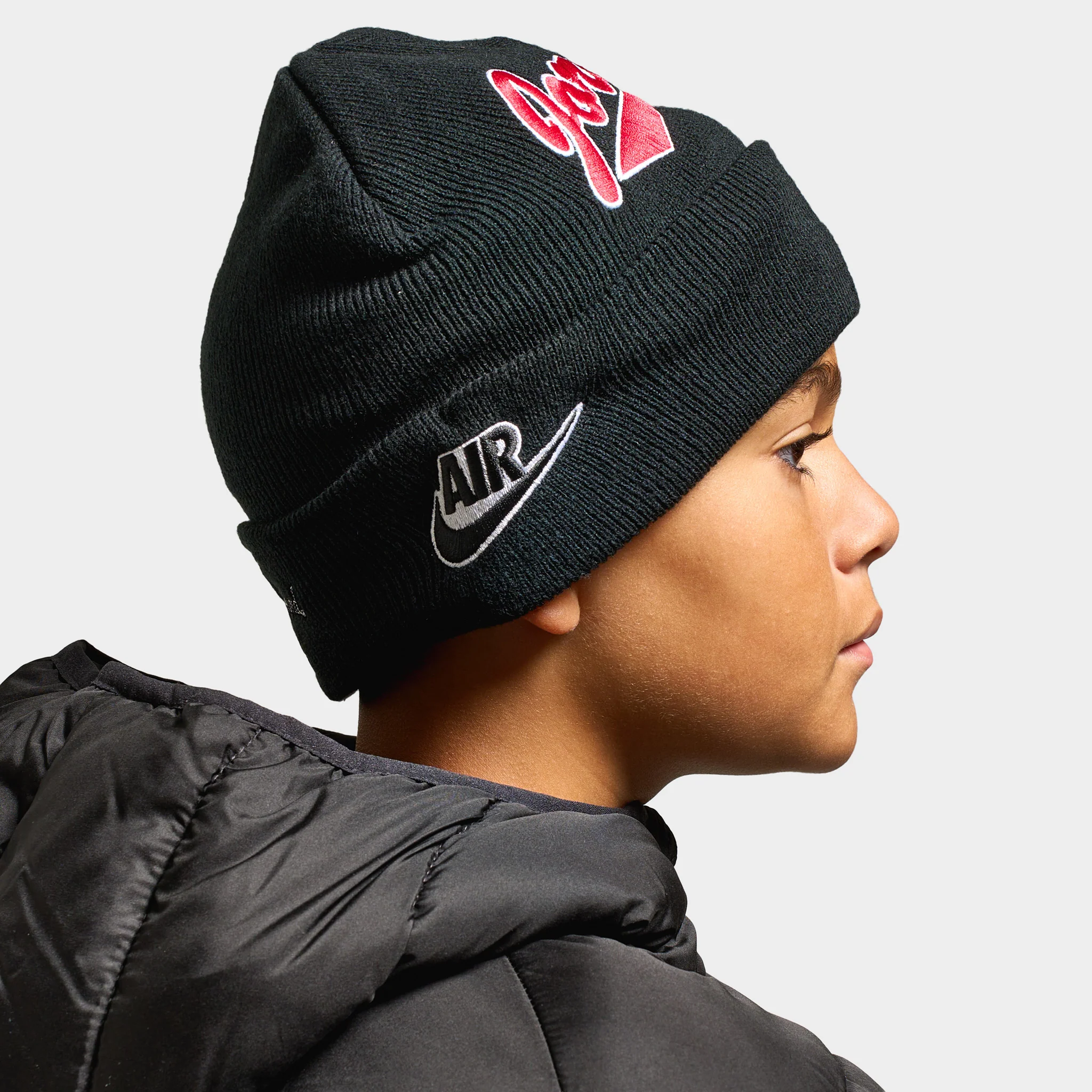 Jordan Junior Boys' HBR Varsity Beanie Black / Gym Red - Image 4