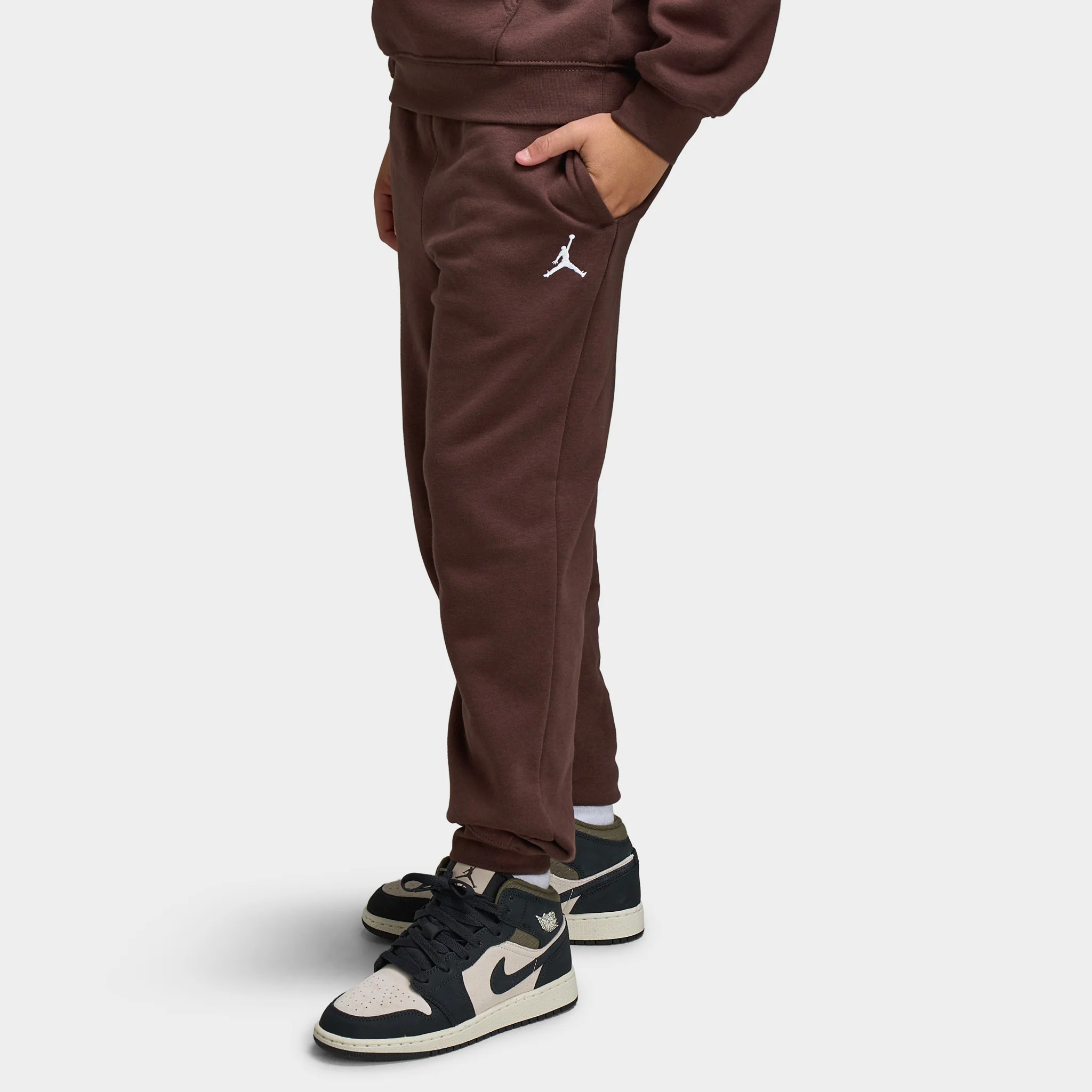 Jordan Juniors' MJ Brooklyn Fleece Pants / Baroque Brown - Image 3