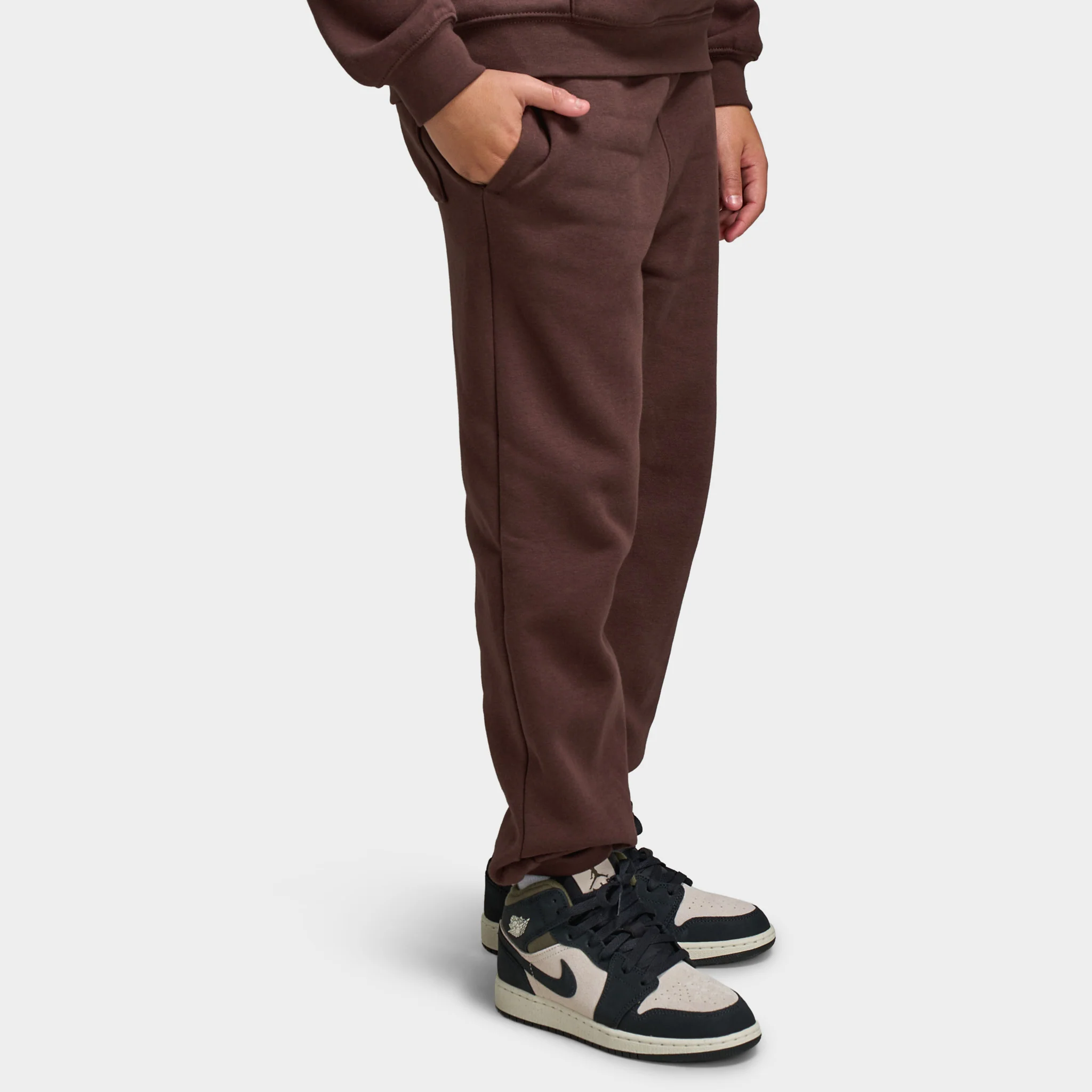 Jordan Juniors' MJ Brooklyn Fleece Pants / Baroque Brown - Image 4