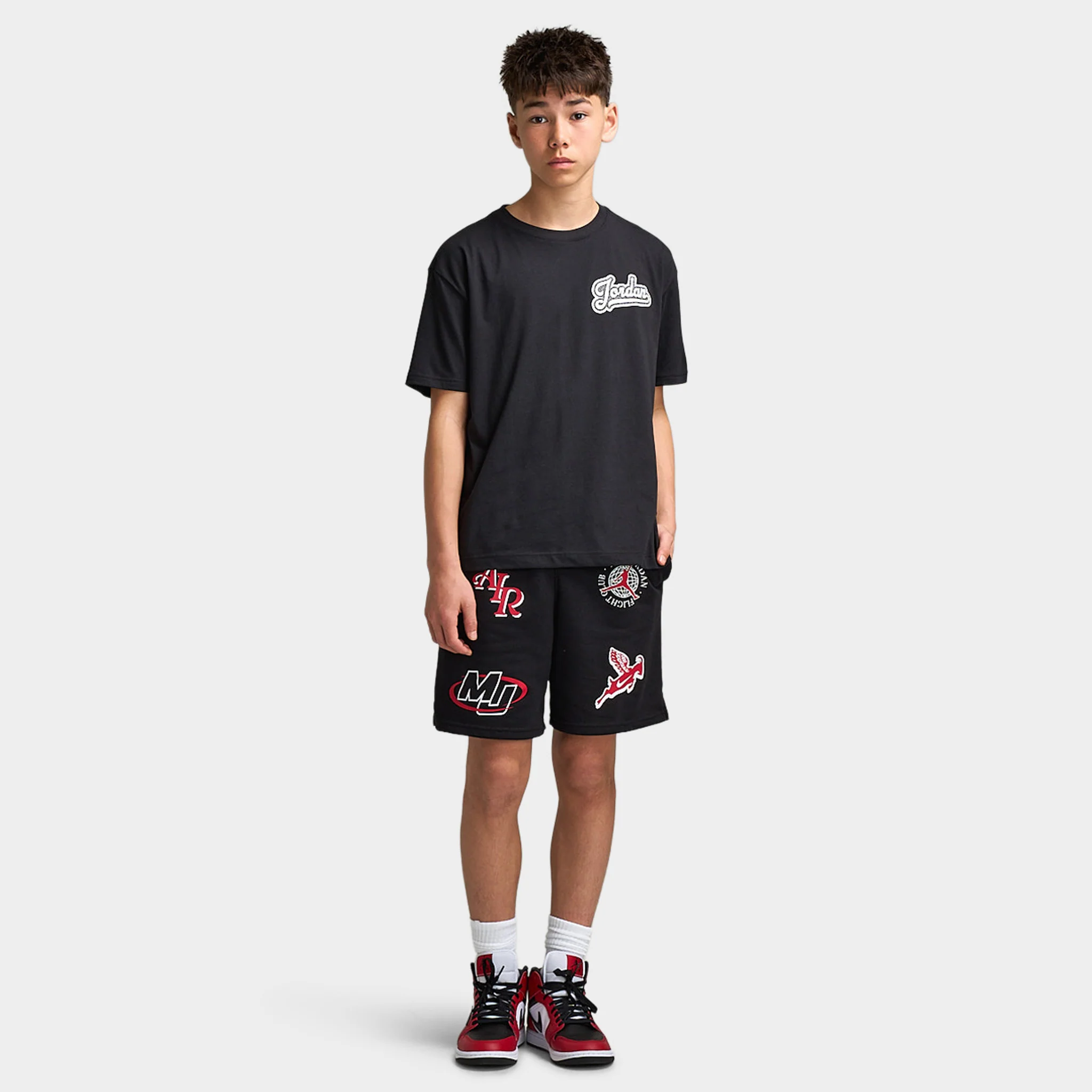 Jordan Juniors' Sticker Pack T-Shirt / Black - Image 5