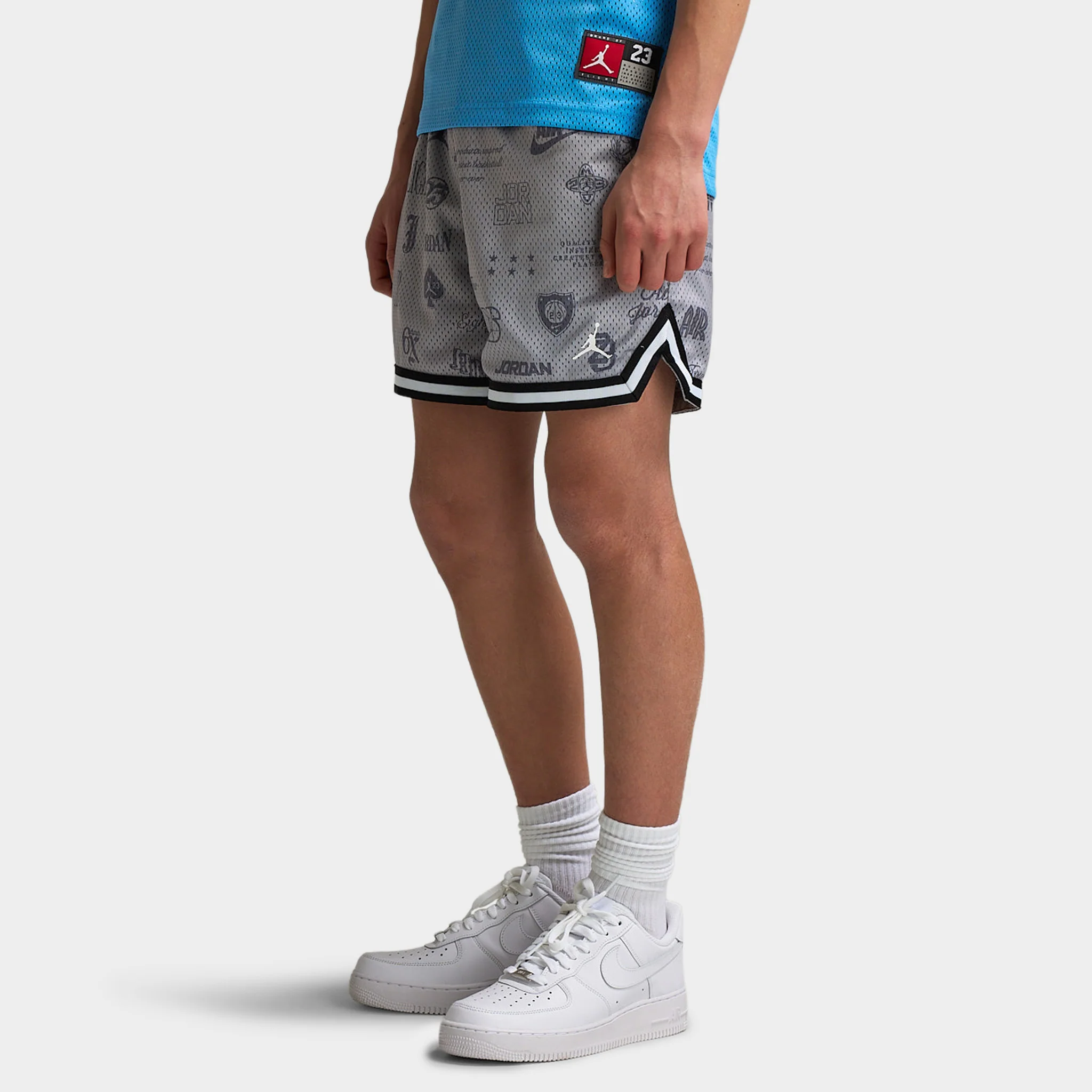 Jordan Juniors' Taping Mesh Print Shorts / Grey - Image 2