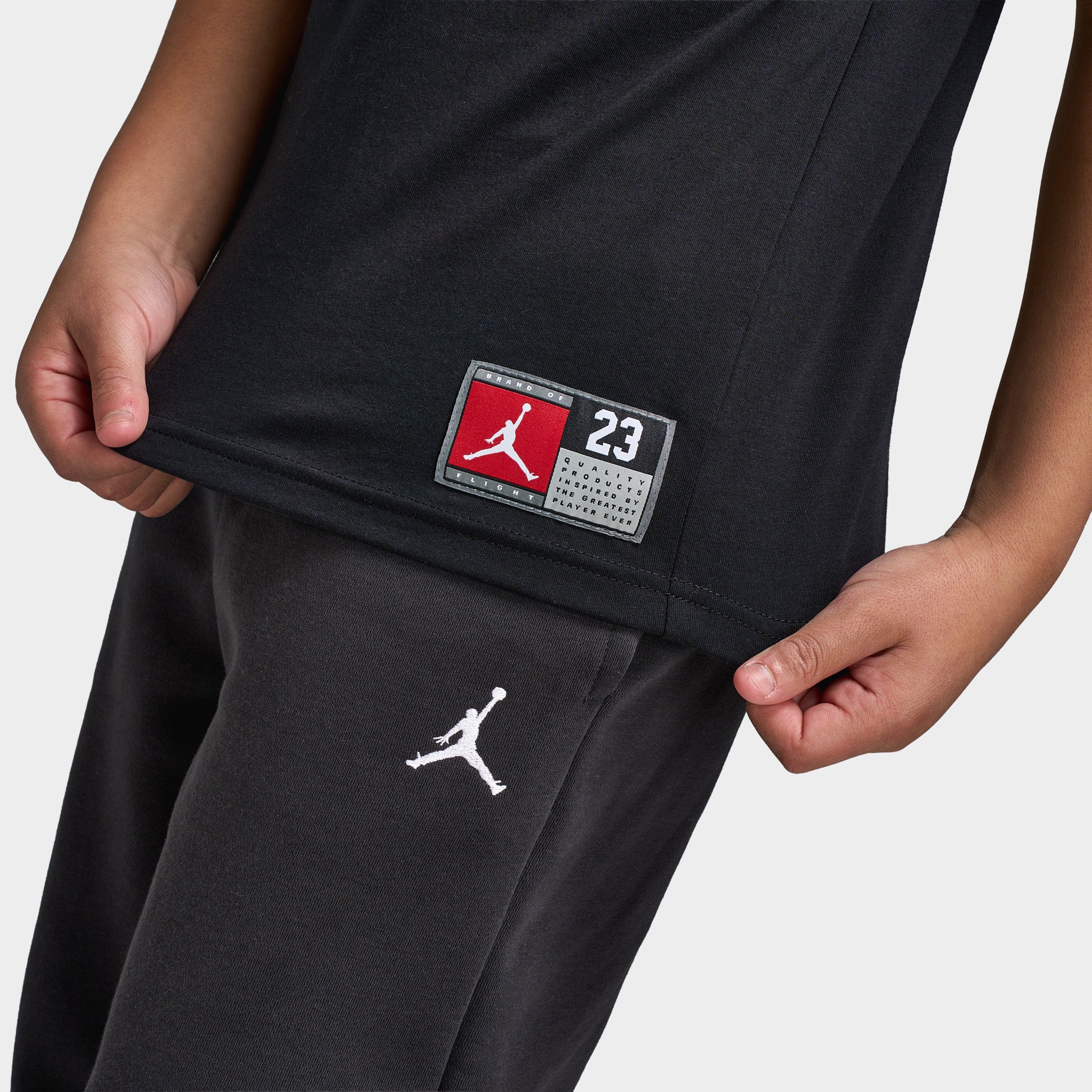 Jordan Juniors' Varsity Split Black / Metallic Gold - Image 4