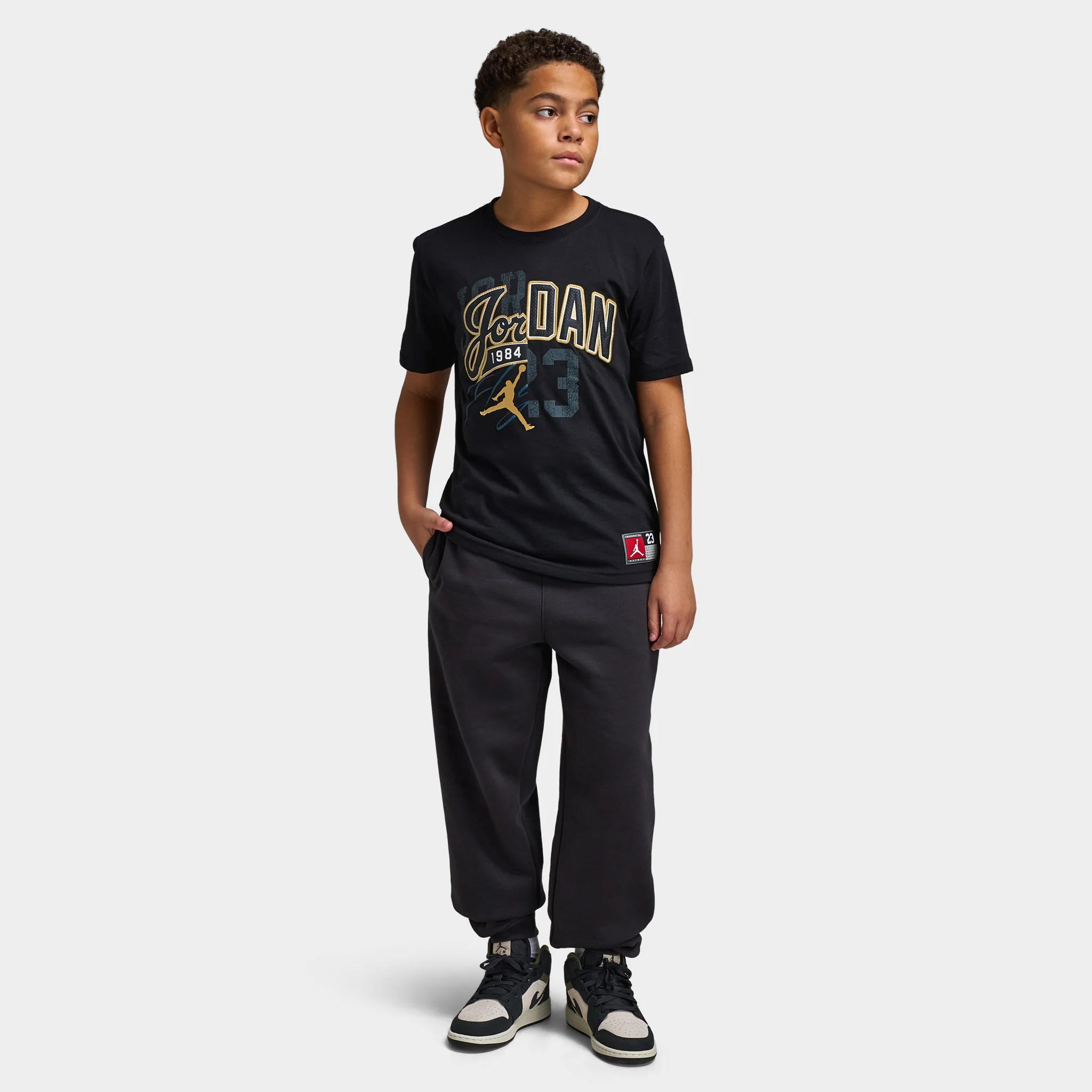 Jordan Juniors' Varsity Split Black / Metallic Gold - Image 6