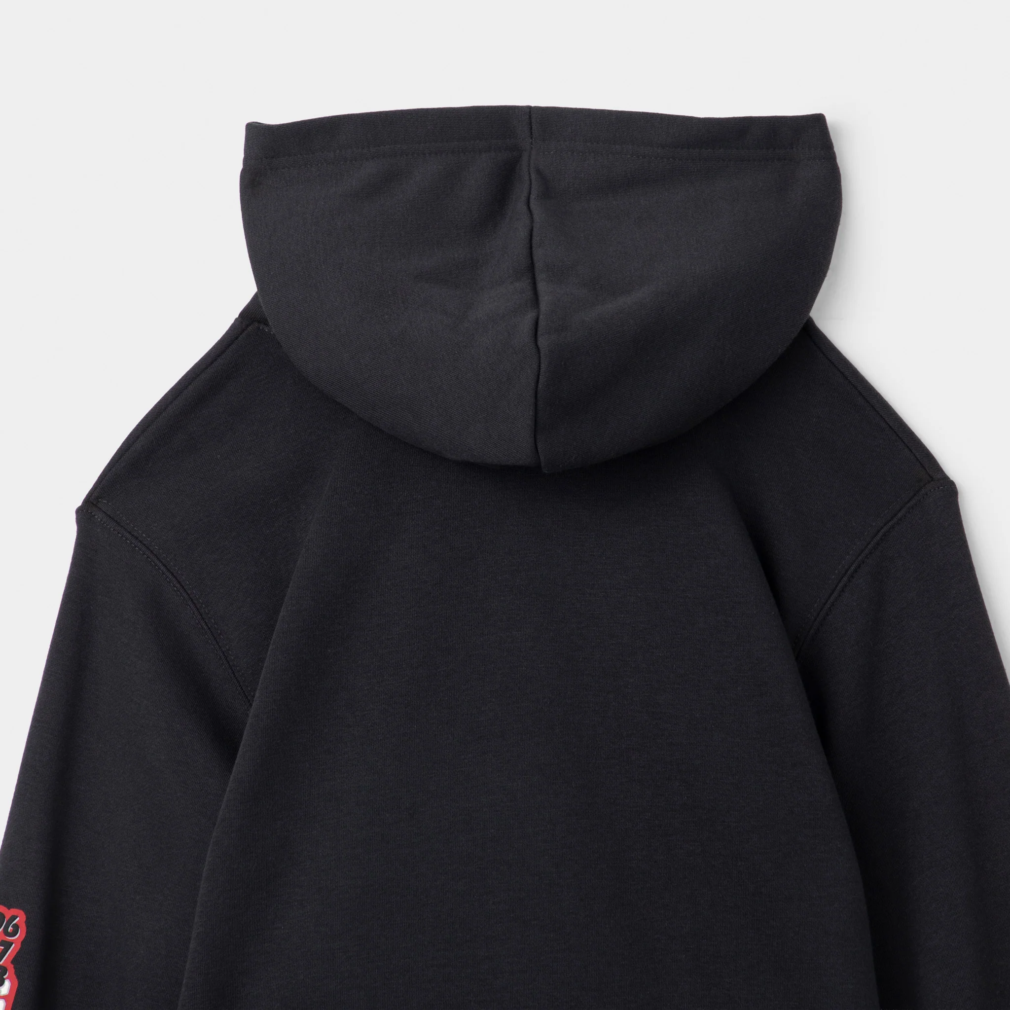 Jordan Juniors' Varsity Split Pullover Hoodie Off Noir / Gym Red - Image 10