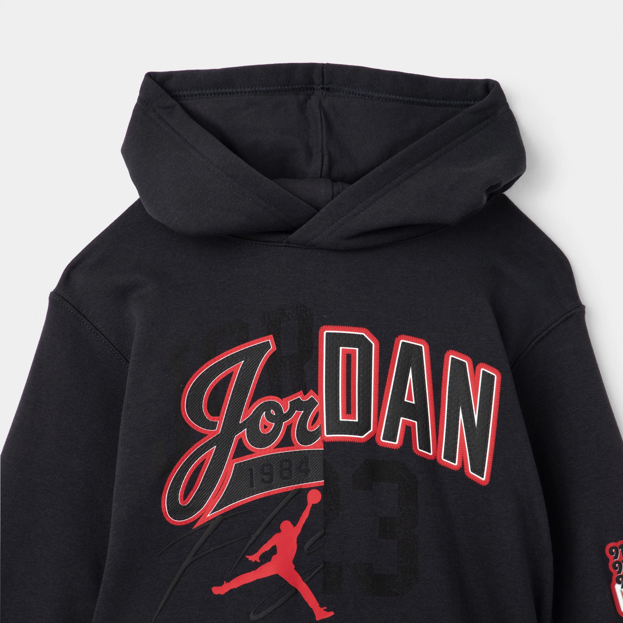 Jordan Juniors' Varsity Split Pullover Hoodie Off Noir / Gym Red - Image 8