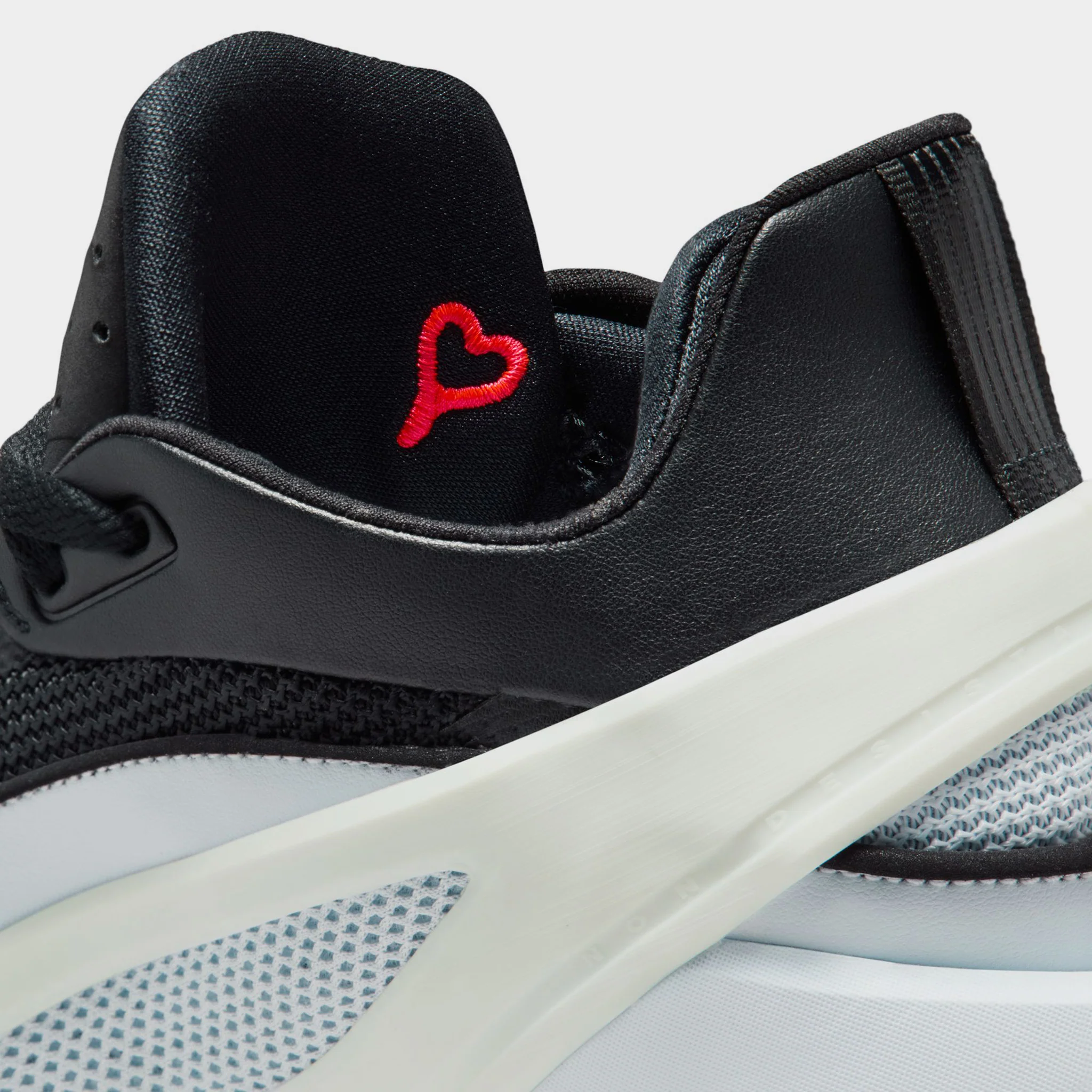Jordan Luka 5 Black / White - Football Grey - Image 4