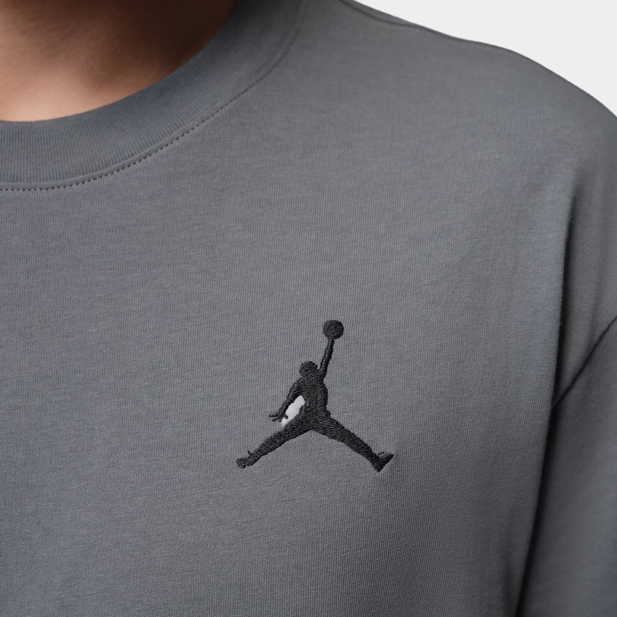 Jordan Men's Embroidered Jumpman T-Shirt Iron Grey / Black - Image 3