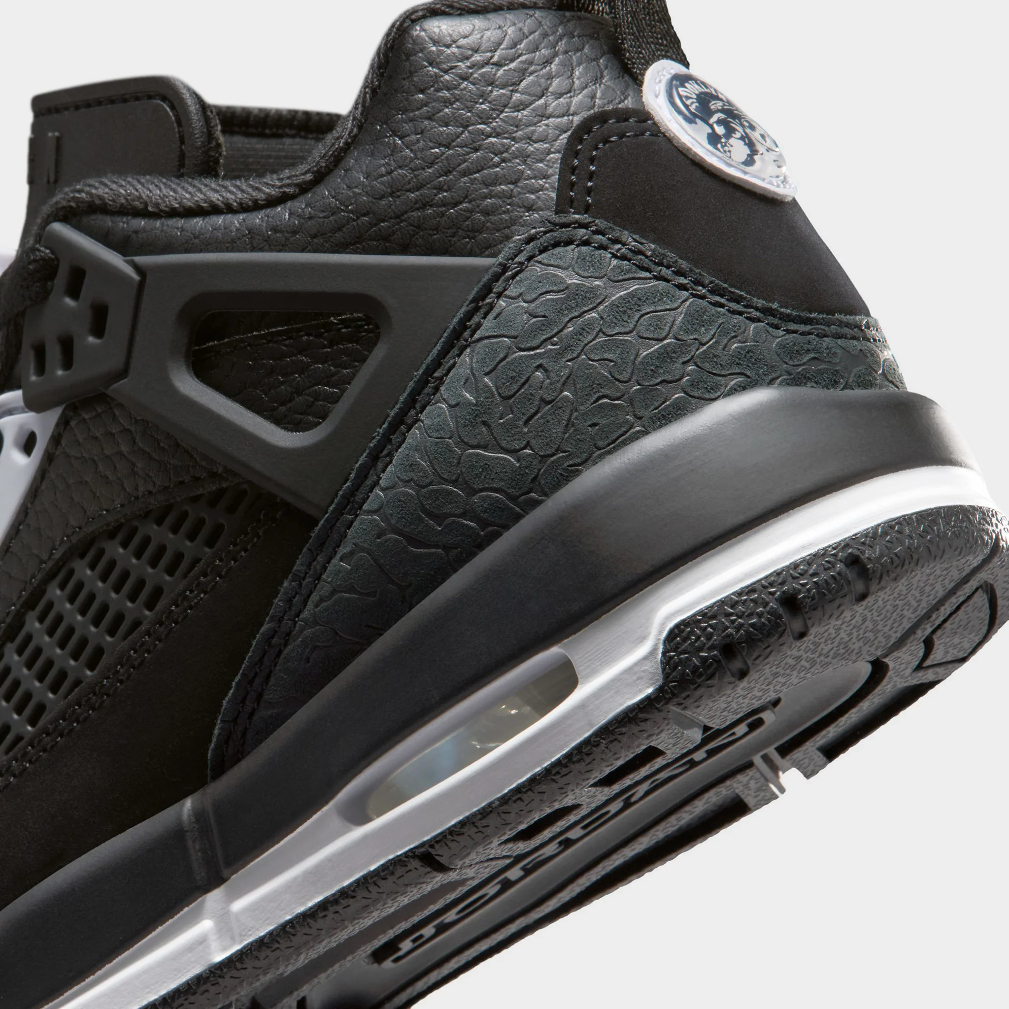 Jordan Spizike Low GS Black / White - White - Image 4