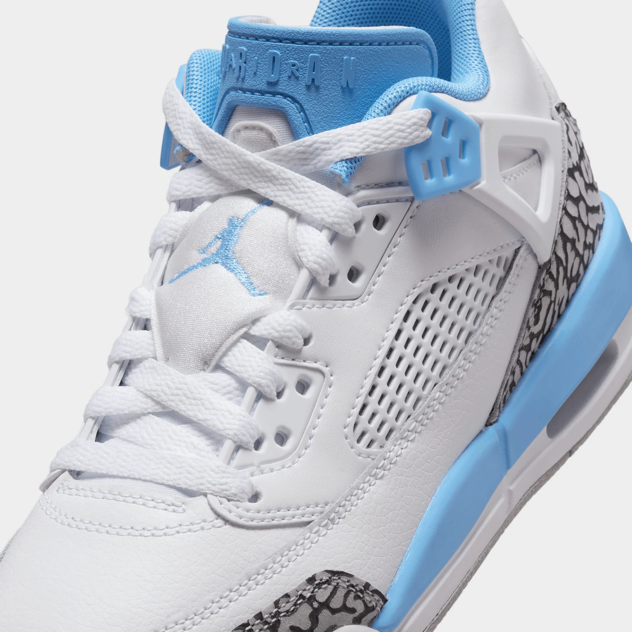 Jordan Spizike Low GS White / University Blue - Wolf Grey - Image 3