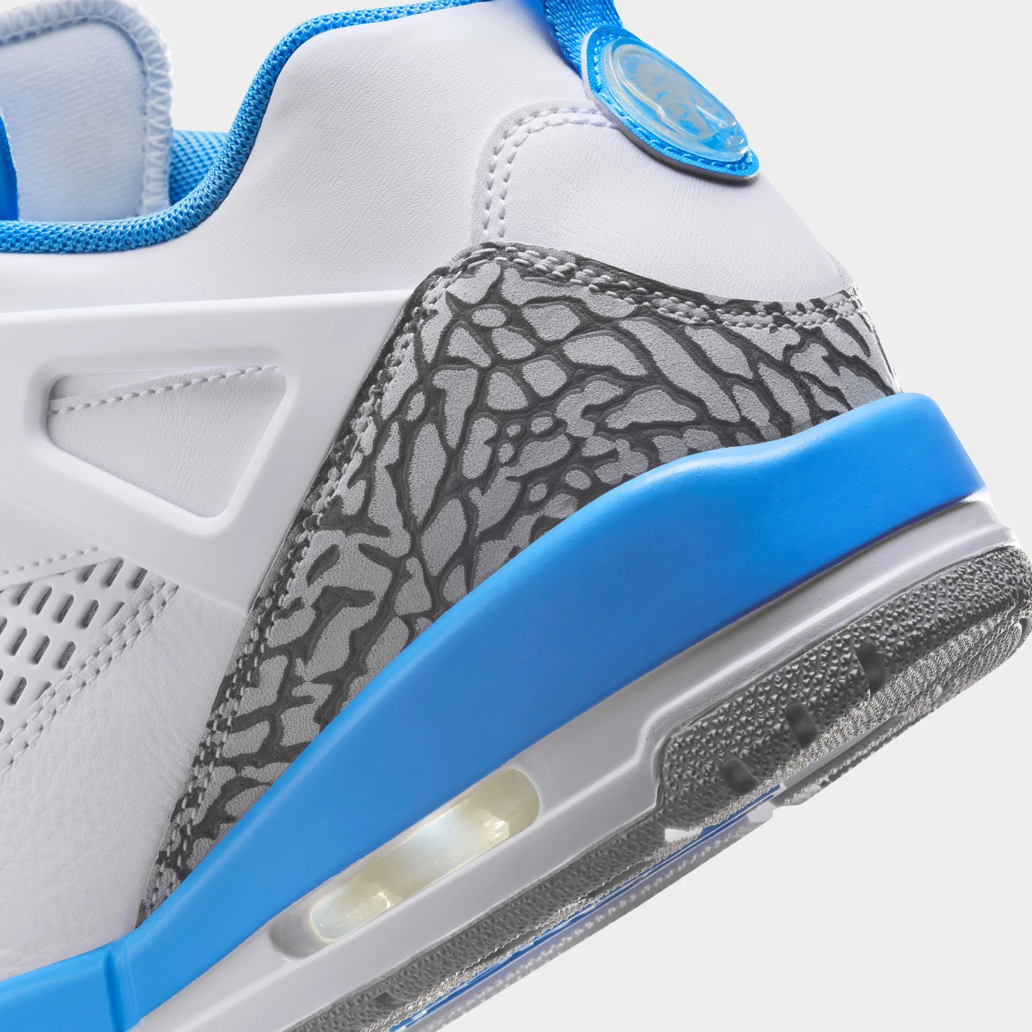 Jordan Spizike Low White / University Blue - Wolf Grey - Image 4