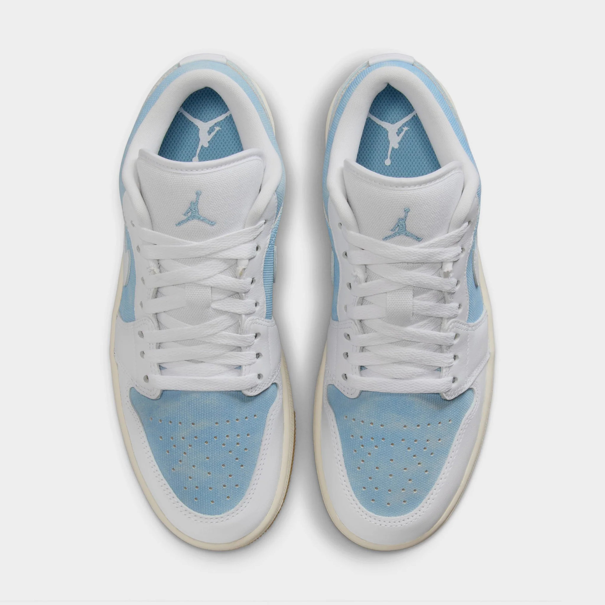 Jordan Women's 1 Low SE Worn Blue / White - Gum Light Brown - Image 5