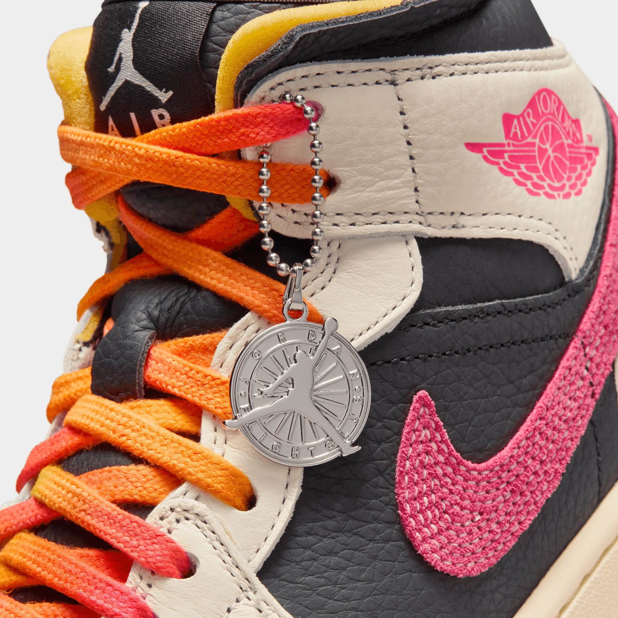 Jordan Women's 1 Mid SE Pale Ivory / Racer Pink - Black - Image 3