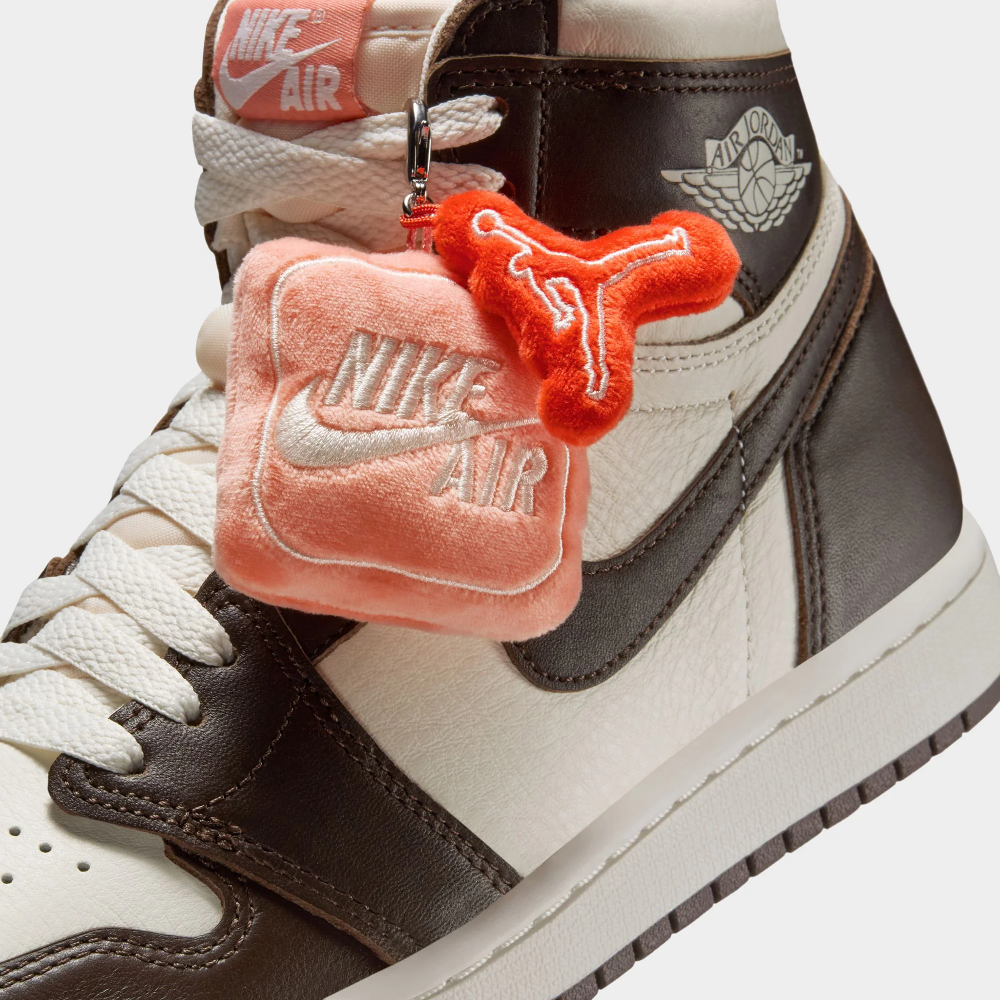 Jordan Women's 1  Retro High OG Baroque Brown / Sail - Light Madder Root - Image 3