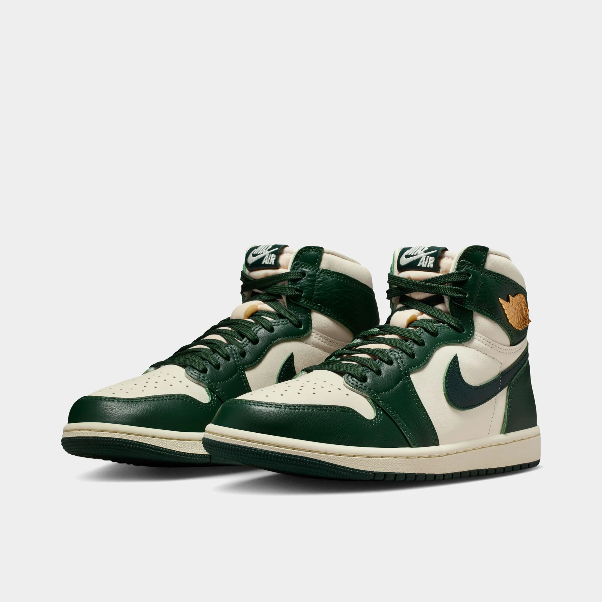 Jordan Women's 1 Retro High OG Pale Ivory / Pro Green - Fir - Image 2