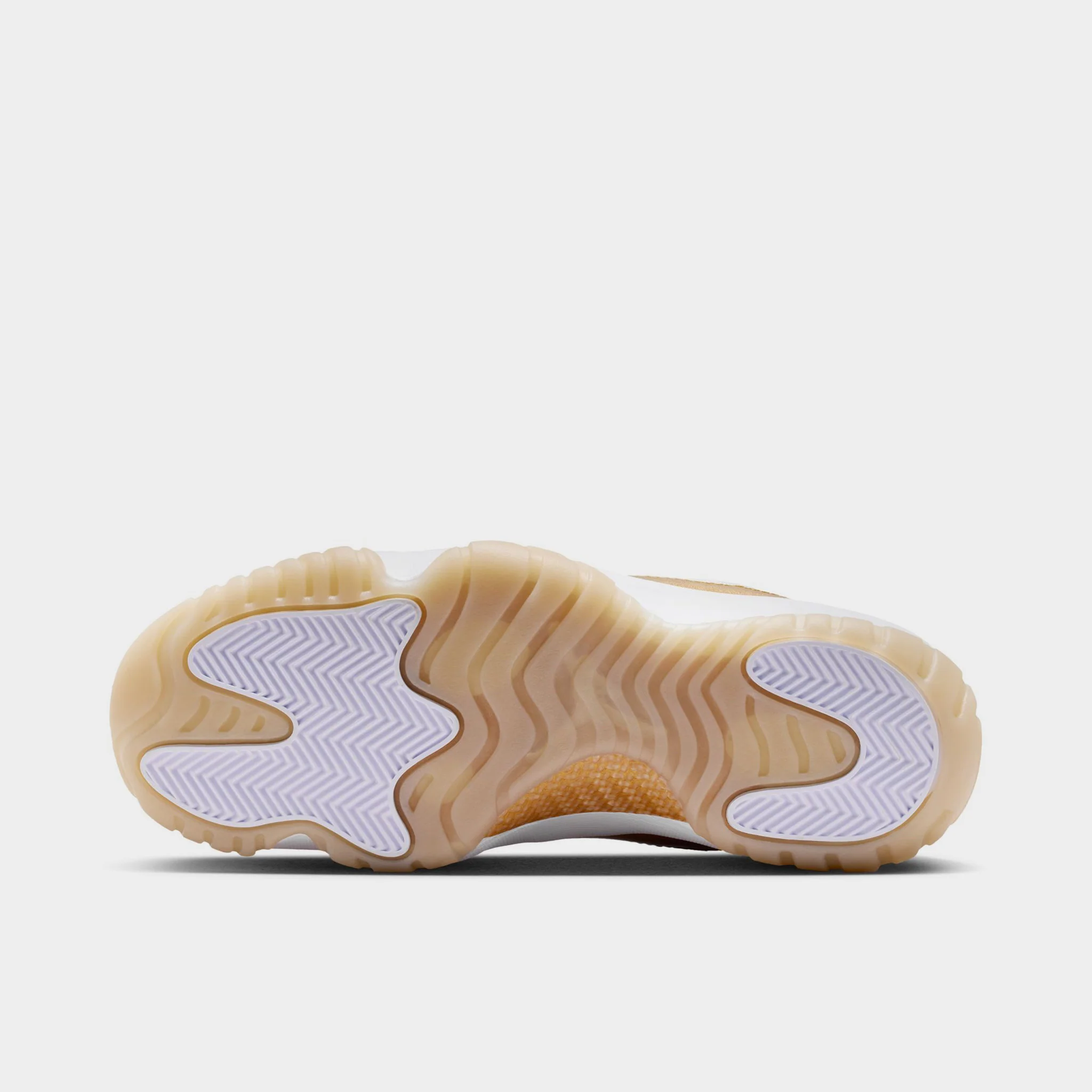 Jordan Women's 11 Retro White / Metallic Gold - Team Gold - Image 7