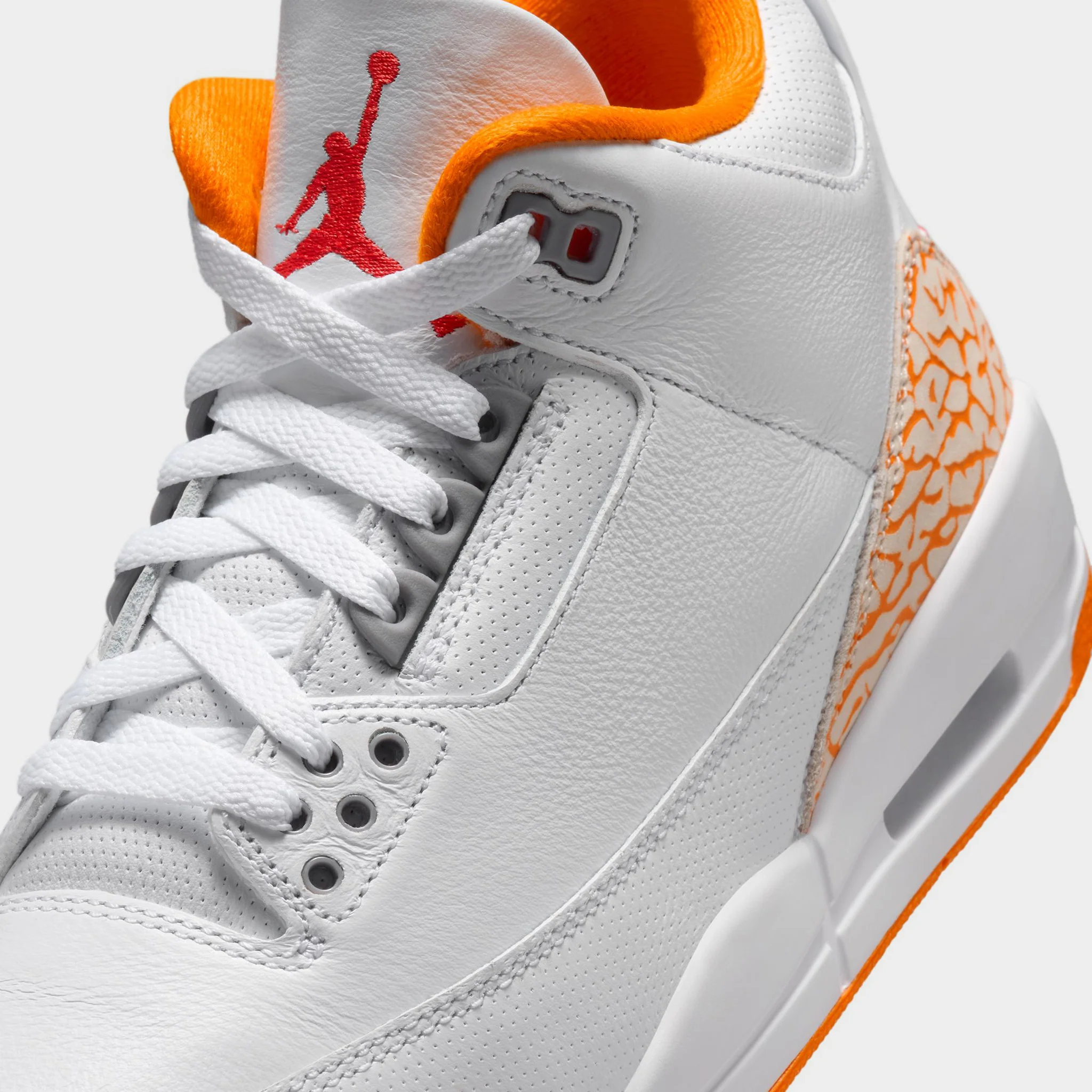 Jordan Women's 3 Retro White / Multi-Color - Image 3