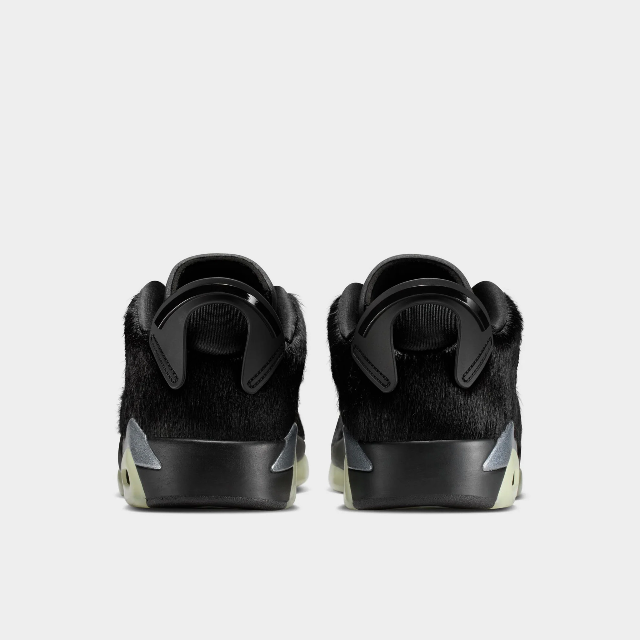 Jordan Women's 6 Retro Low Black / Black - Black - Image 5