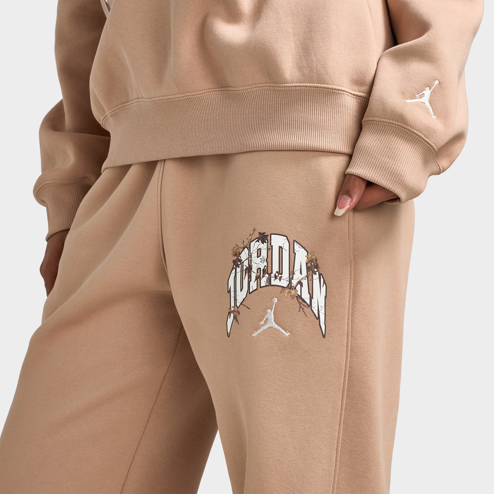Jordan Women's Brooklyn Fleece Pants Hemp / Sail - Image 5