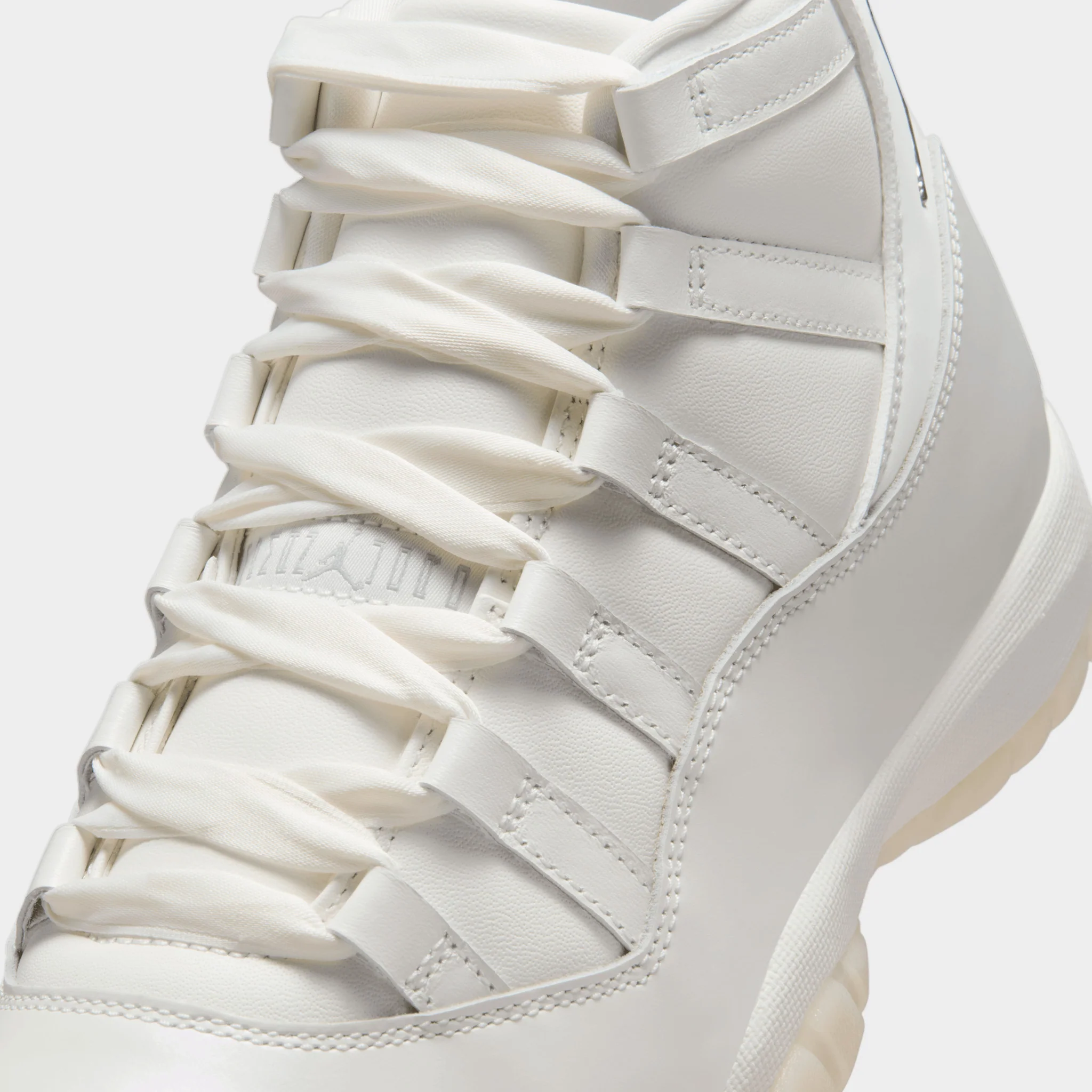 Jordan Women's 11 Retro Sail / Pearl Grey - White - Image 4