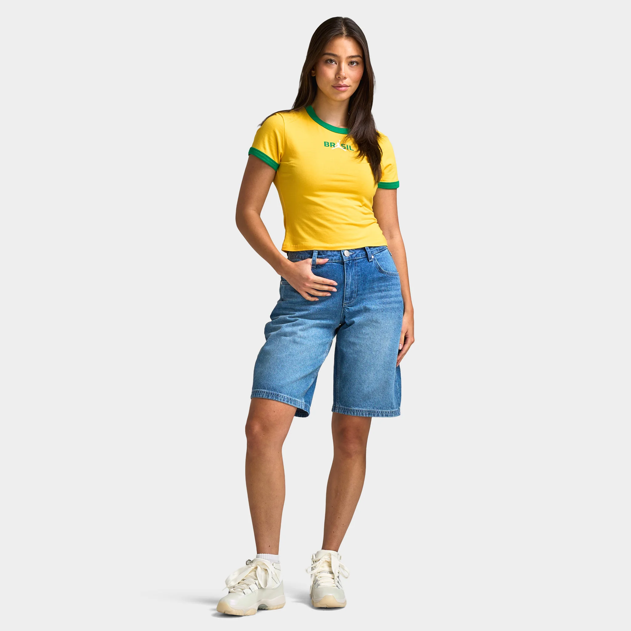 Jordan Women's Retro Girlfriend Crew P6 Varsity Maize / Lucky Green - Image 5