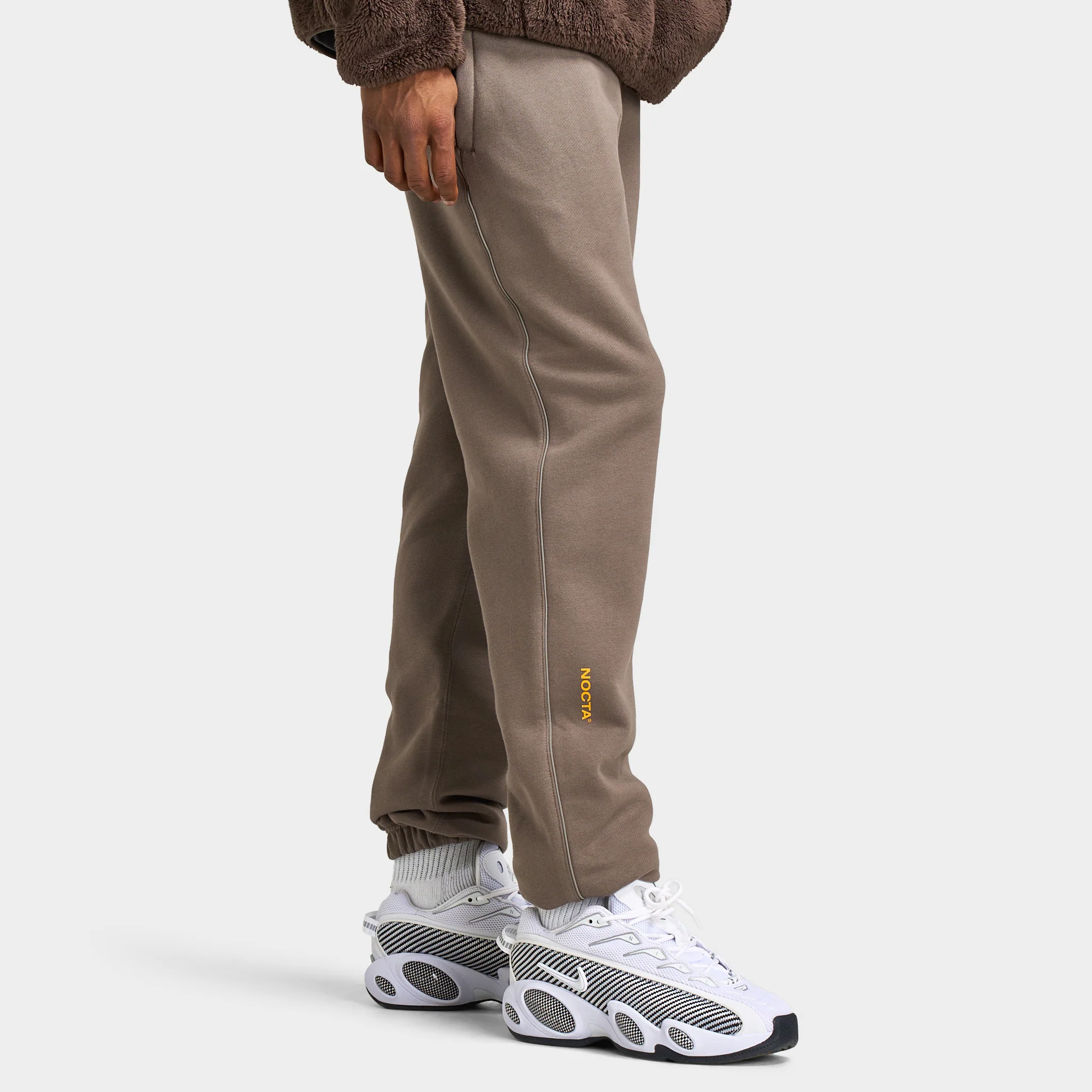 Nike NOCTA Fleece CS Pants Olive Grey / Yellow Ochre - Image 4