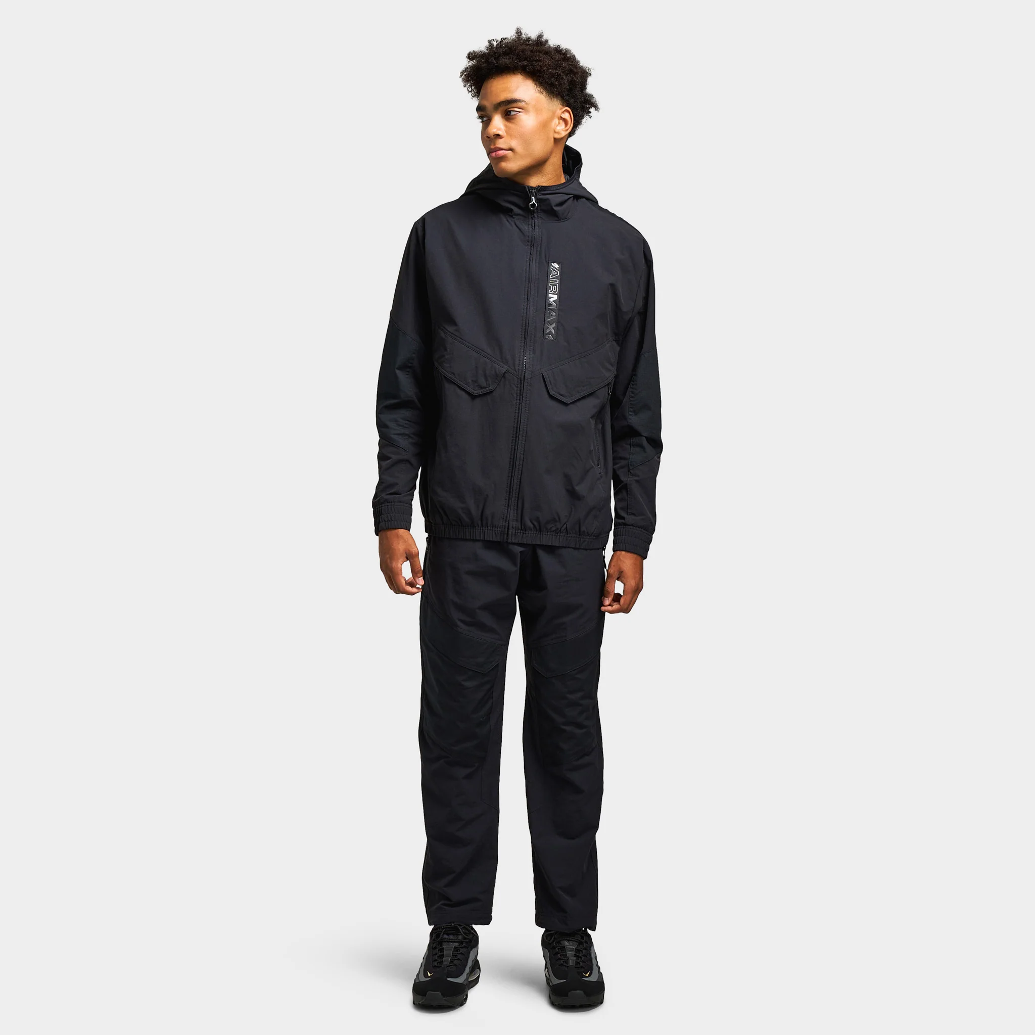 Nike Air Max Men's Woven Cargo Pants / Black - Image 6