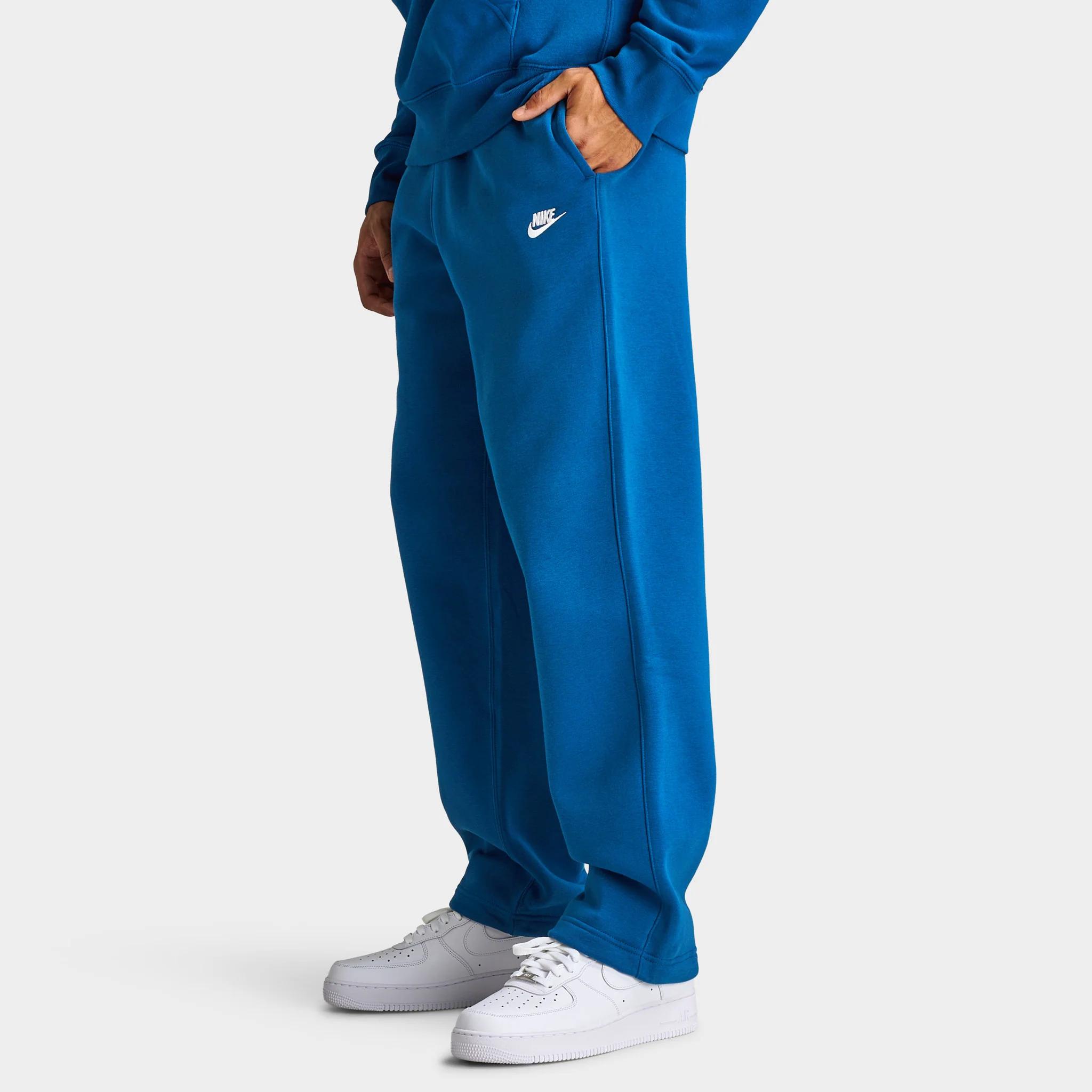 Nike Sportswear Club Men's Fleece Bungee Trousers / Blue - Image 2