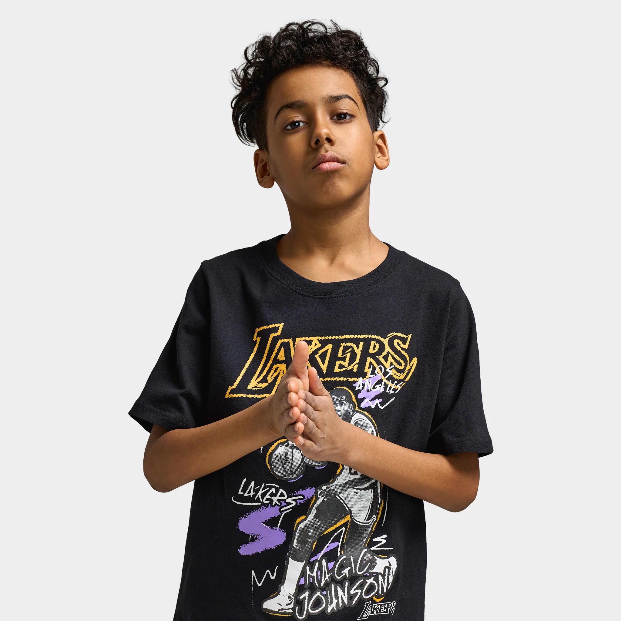 Mitchell & Ness Juniors' Chalk Magic Johnson Graphic Tee / Black - Image 3