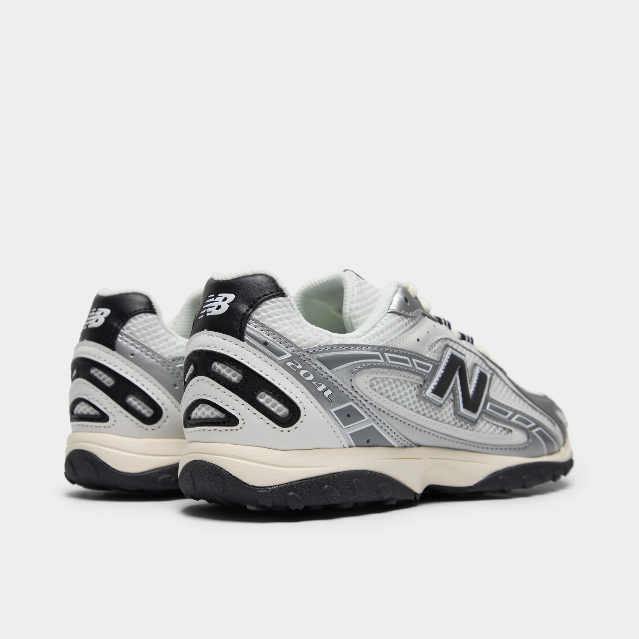 New Balance Women's 204L Silver Metallic / Black - Image 3