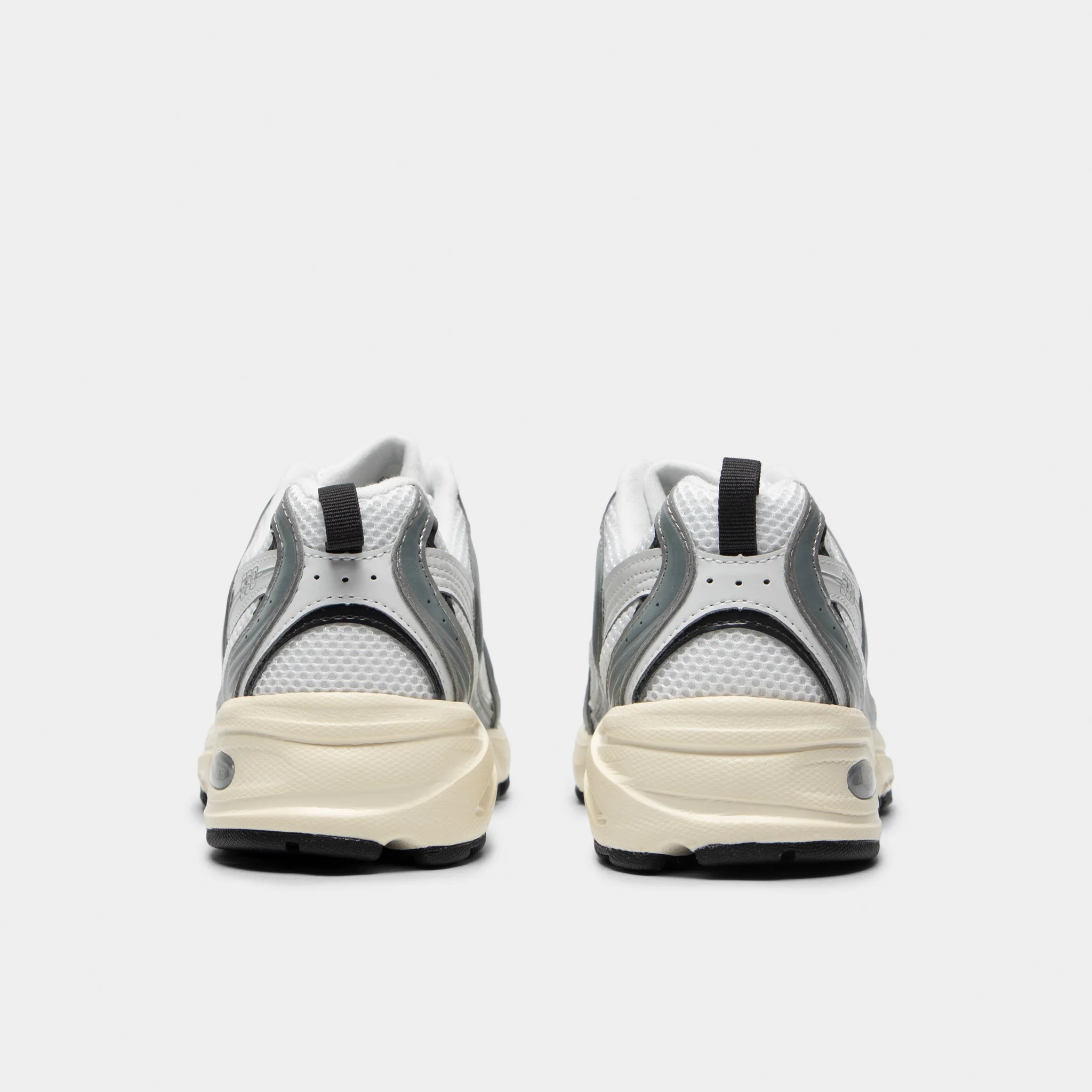 New Balance 530 Silver Metallic / Black Cement - Image 4