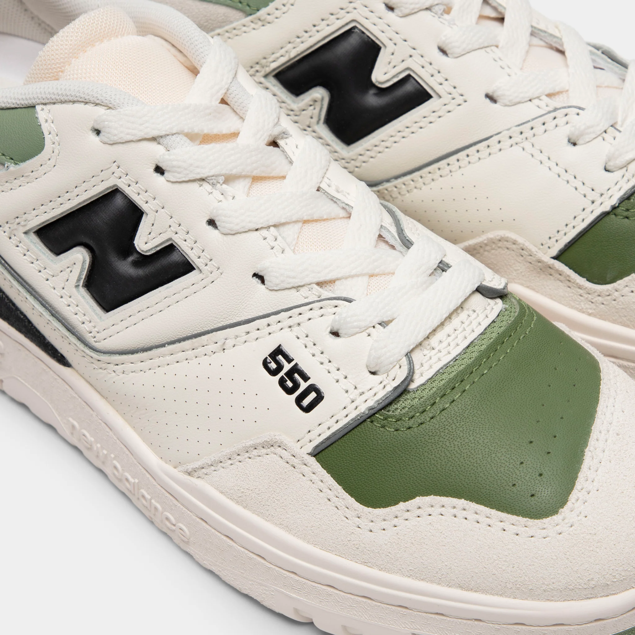 New Balance 550 Sea Salt / Oregano - Image 3