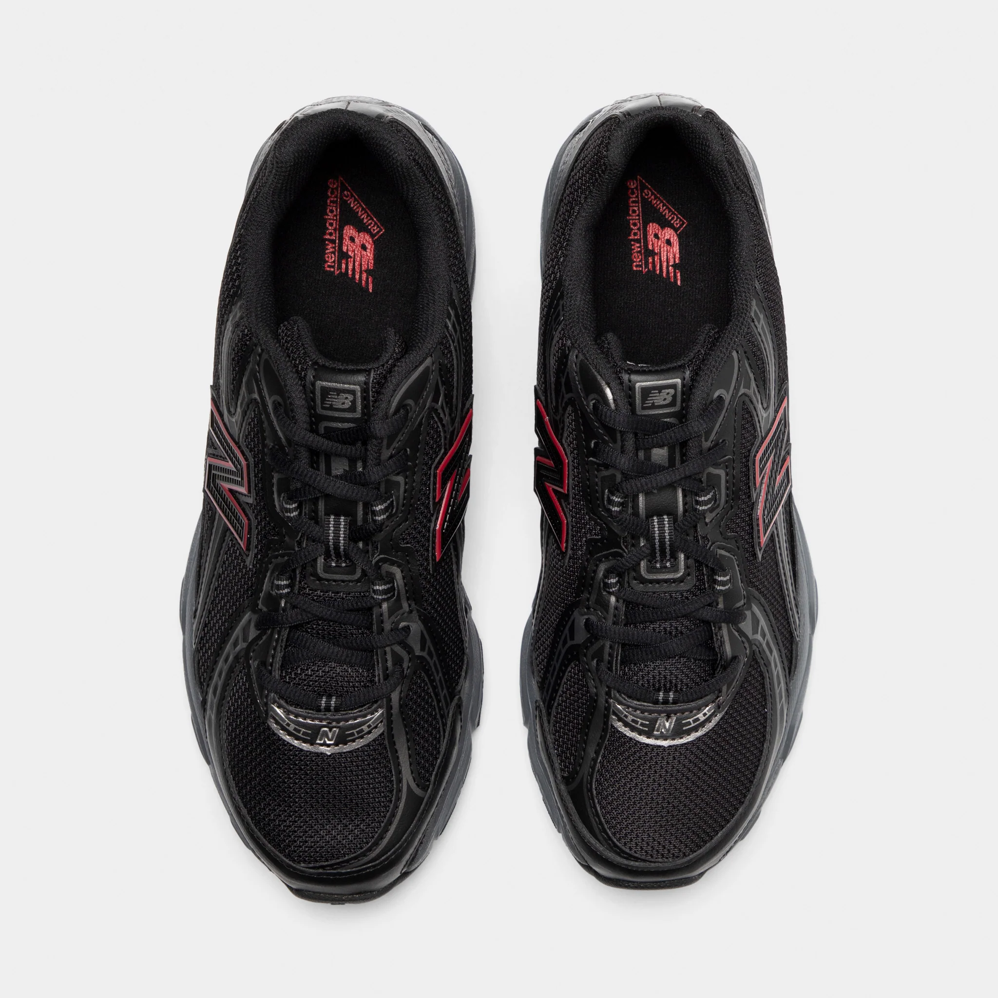 New Balance 740 Black / Black - Image 5