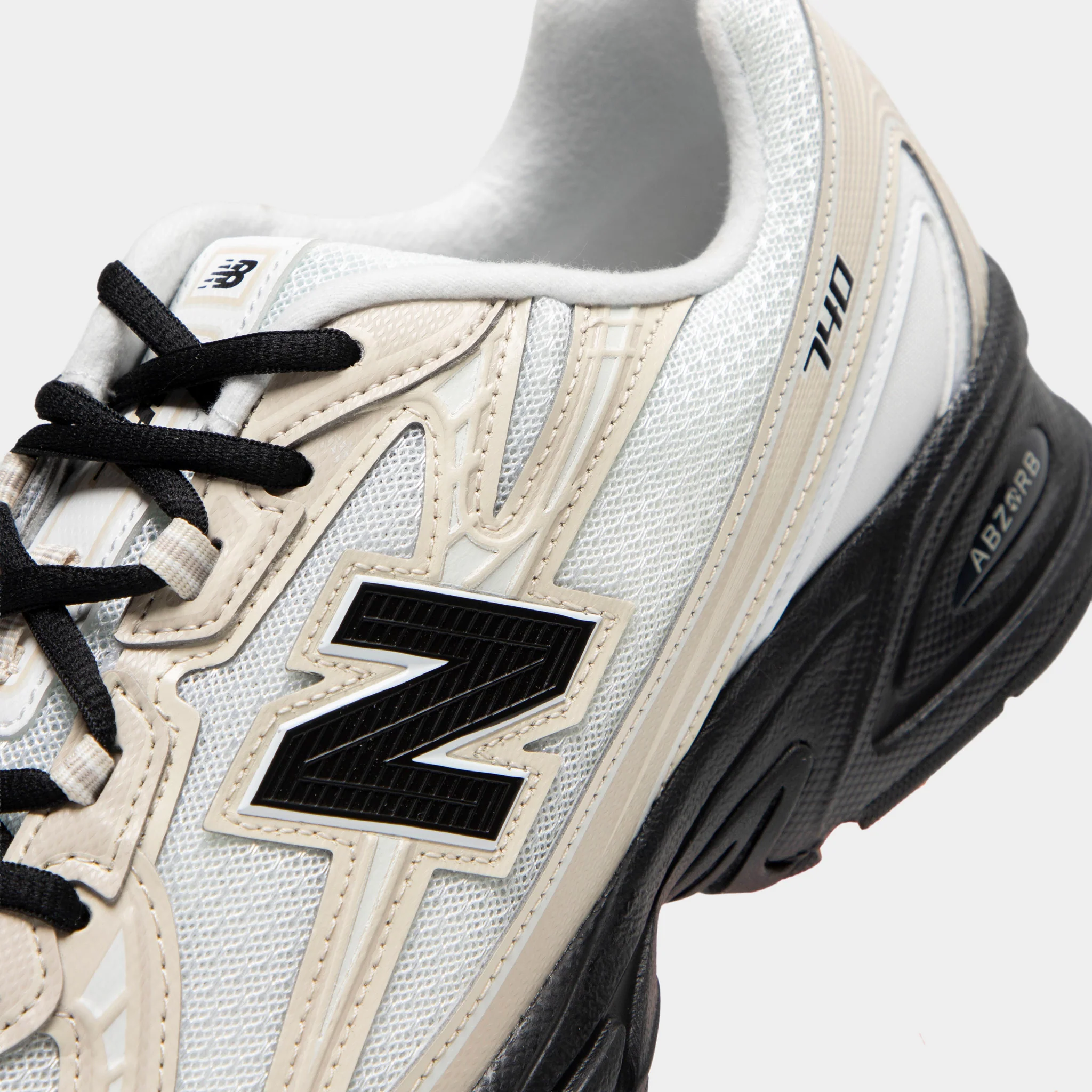 New Balance 740 Timberwolf / Black - Image 3