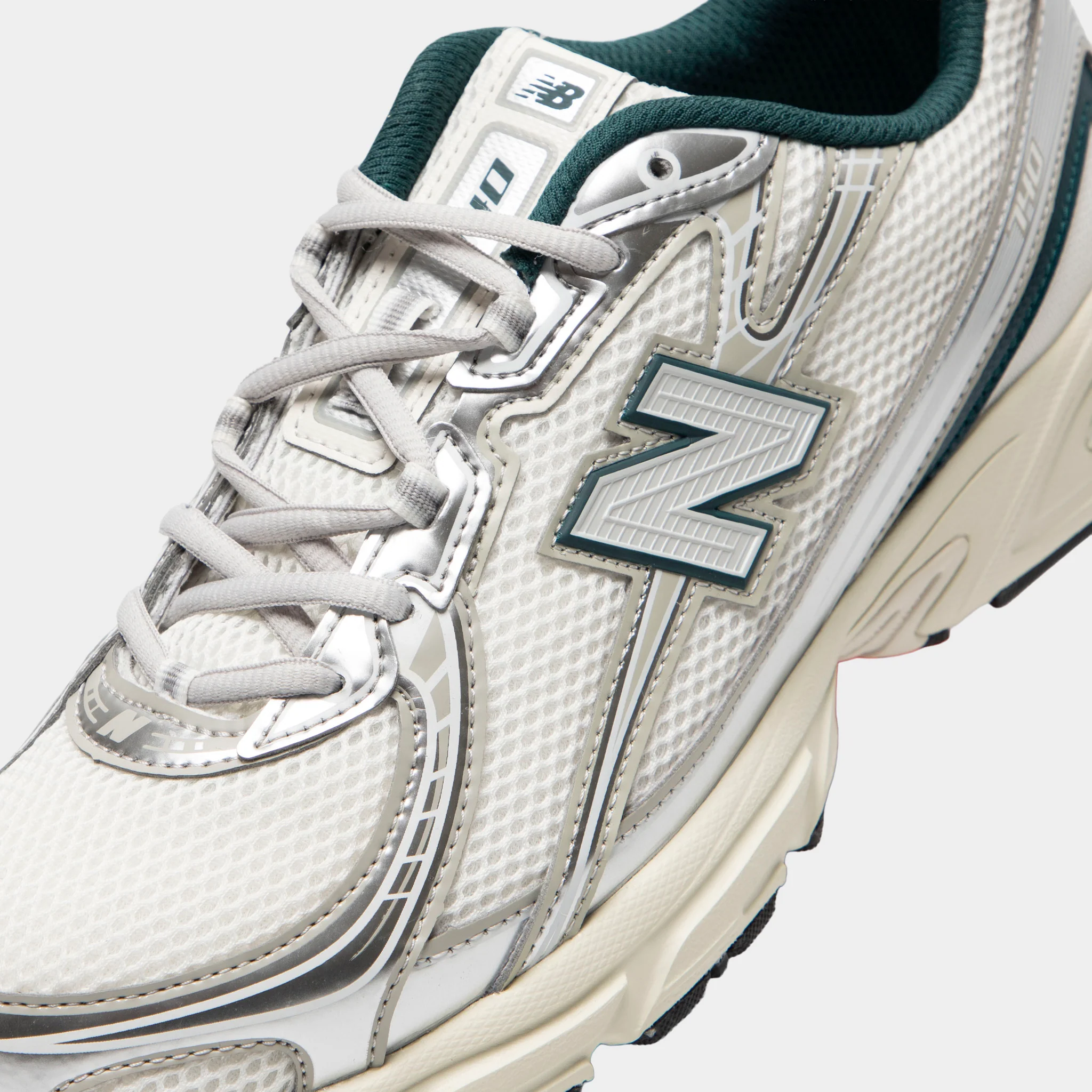 New Balance 740 White / Green - Image 3
